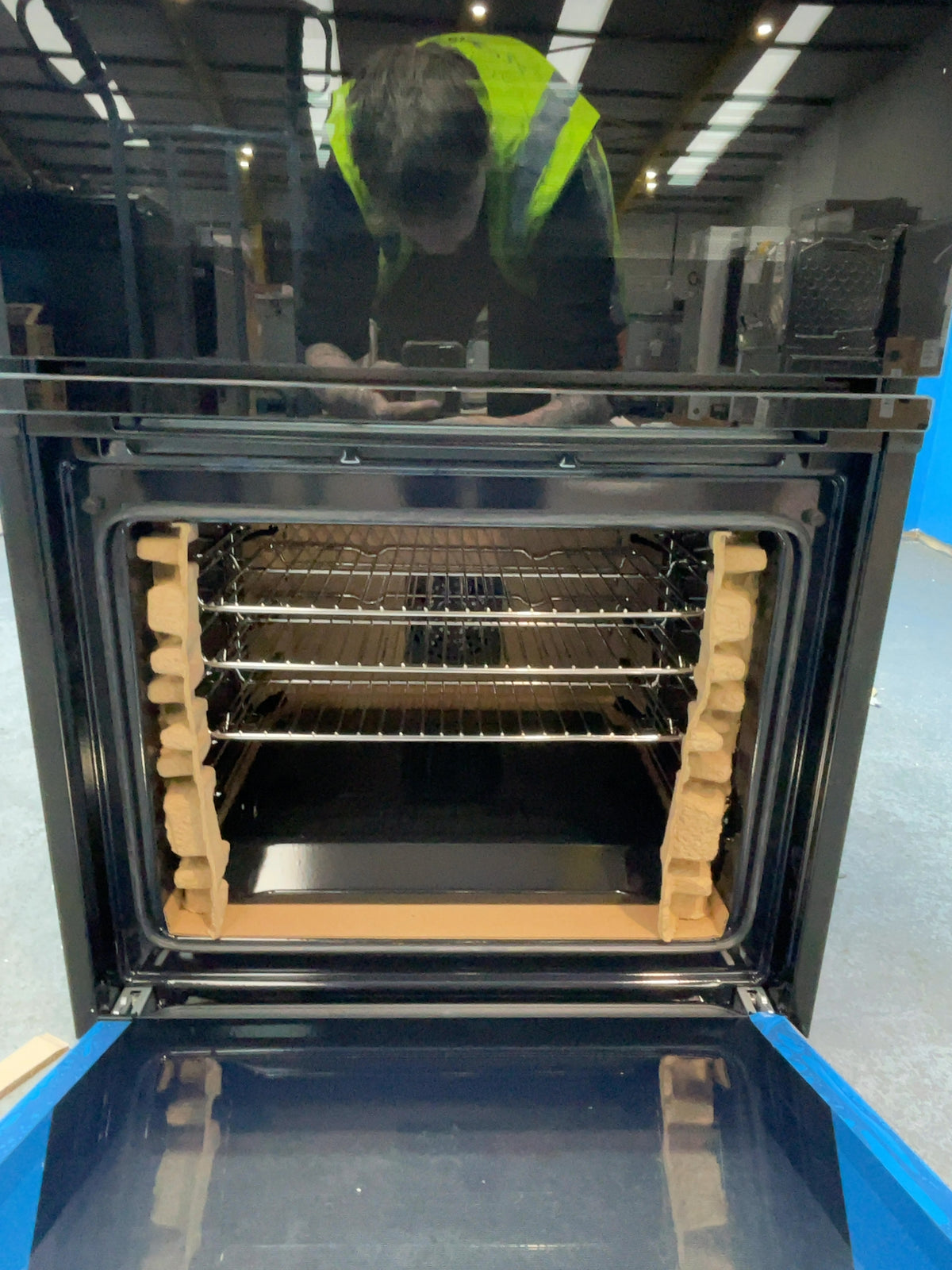 #GRC-167-559 - Bosch Series 4 Built-In Electric Double Oven – 105L Capacity, 3D Hotair, Stainless Steel