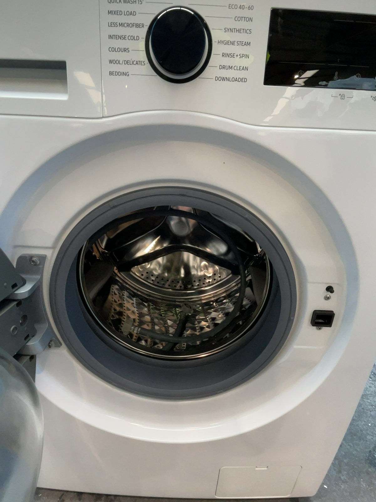 #GRC-167-579 - Samsung Series 5 9kg 1400rpm Washing Machine – ecobubble™, Hygiene Steam, Smart Control+, White
