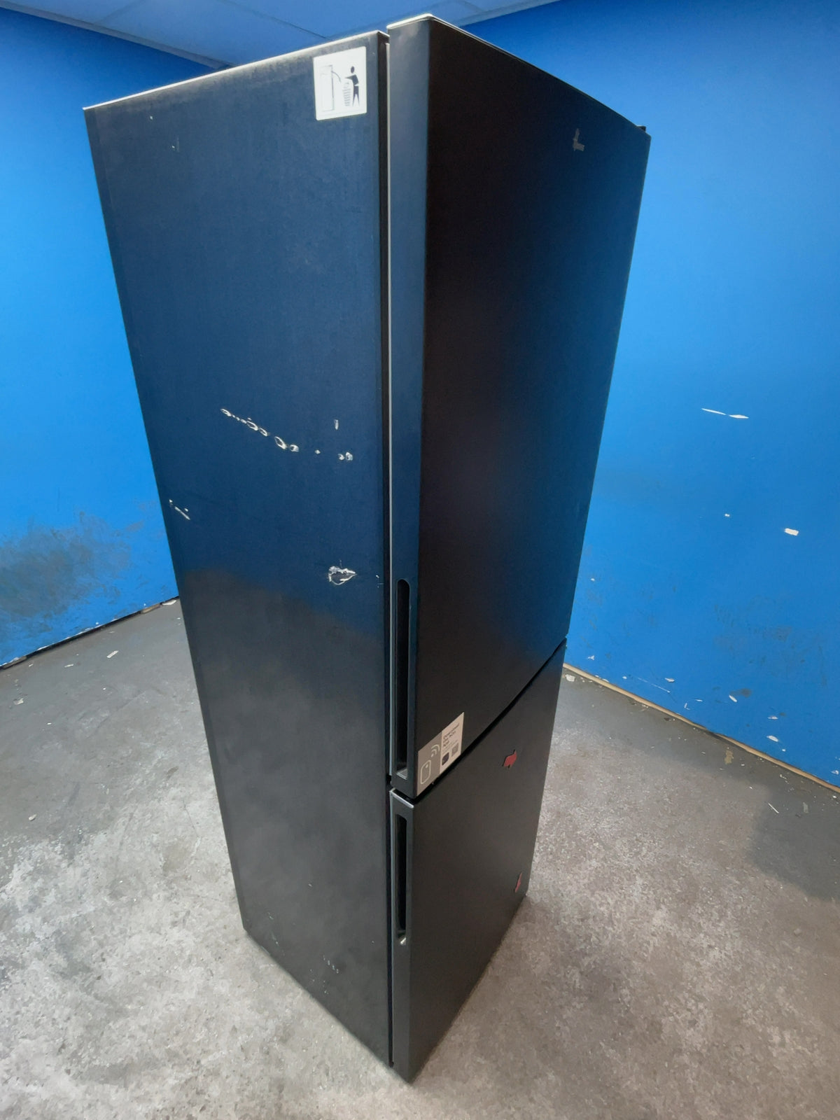#GRC-167-670 - Hoover H-FRIDGE 300 54.5cm 50/50 Fridge Freezer – 252L, Black, Low Frost