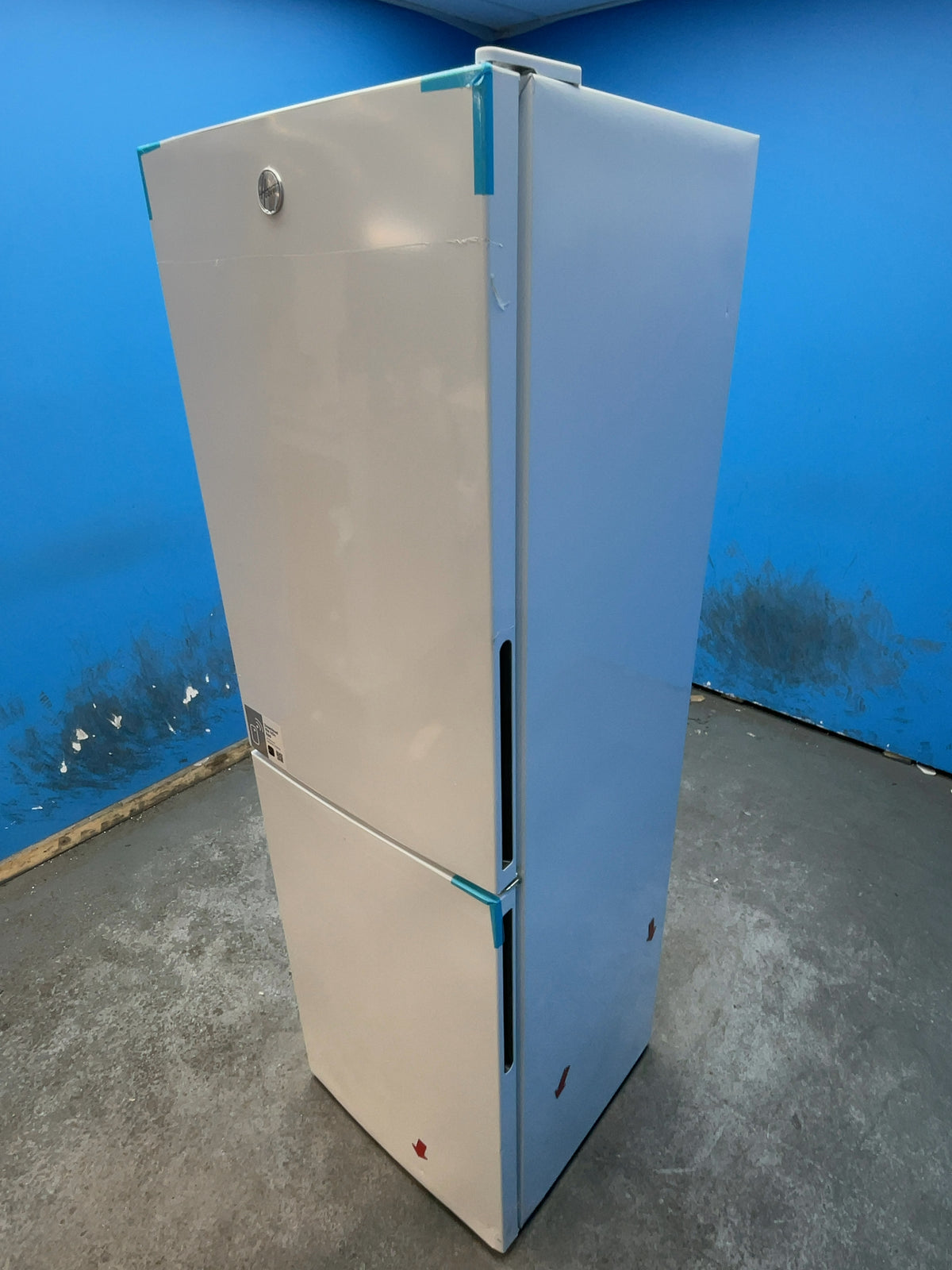 #GRC-167-671 - Hoover H-FRIDGE 300 55cm 50/50 Low Frost Fridge Freezer – 252L Capacity, Reversible Doors, White