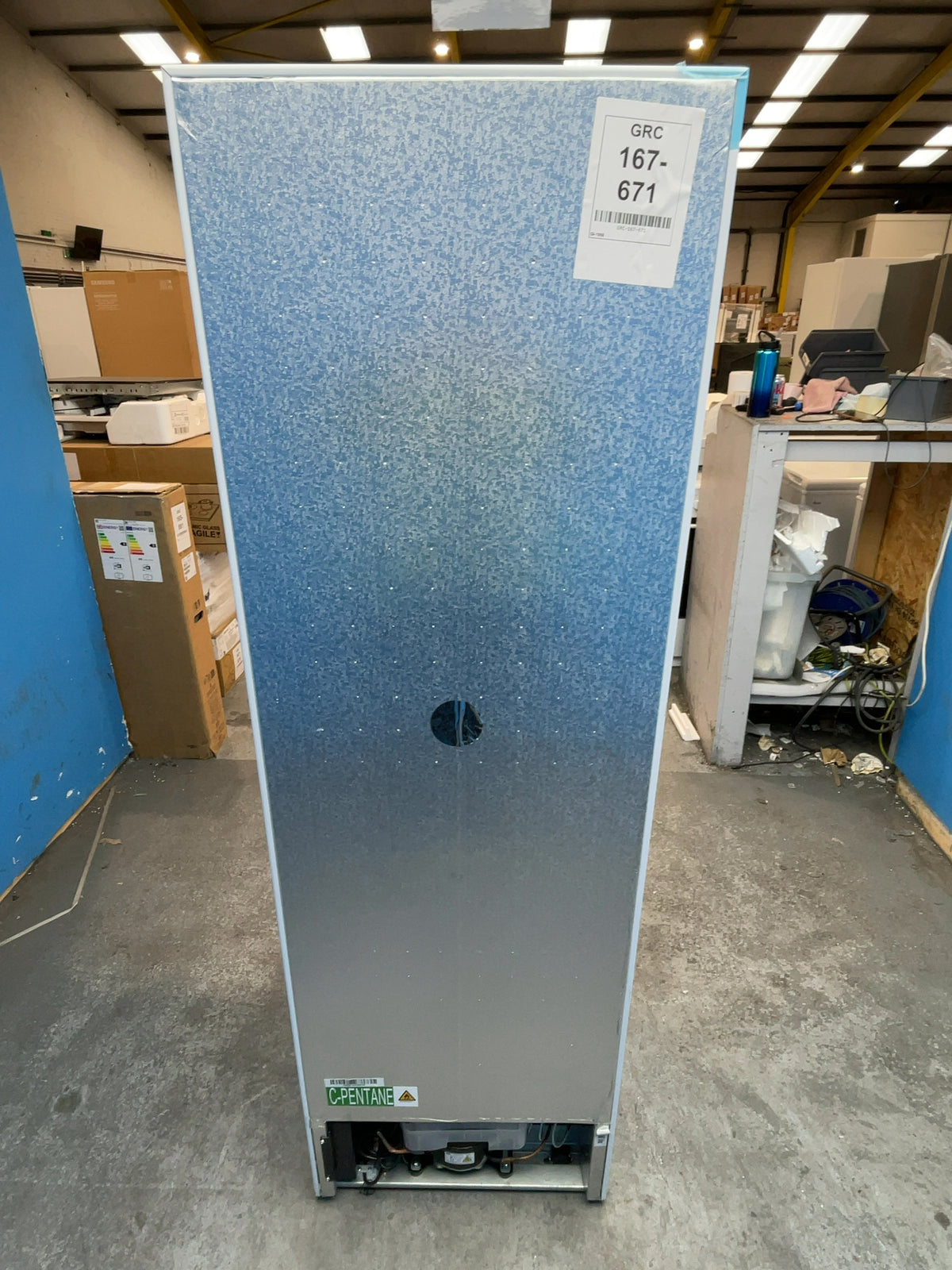 #GRC-167-671 - Hoover H-FRIDGE 300 55cm 50/50 Low Frost Fridge Freezer – 252L Capacity, Reversible Doors, White