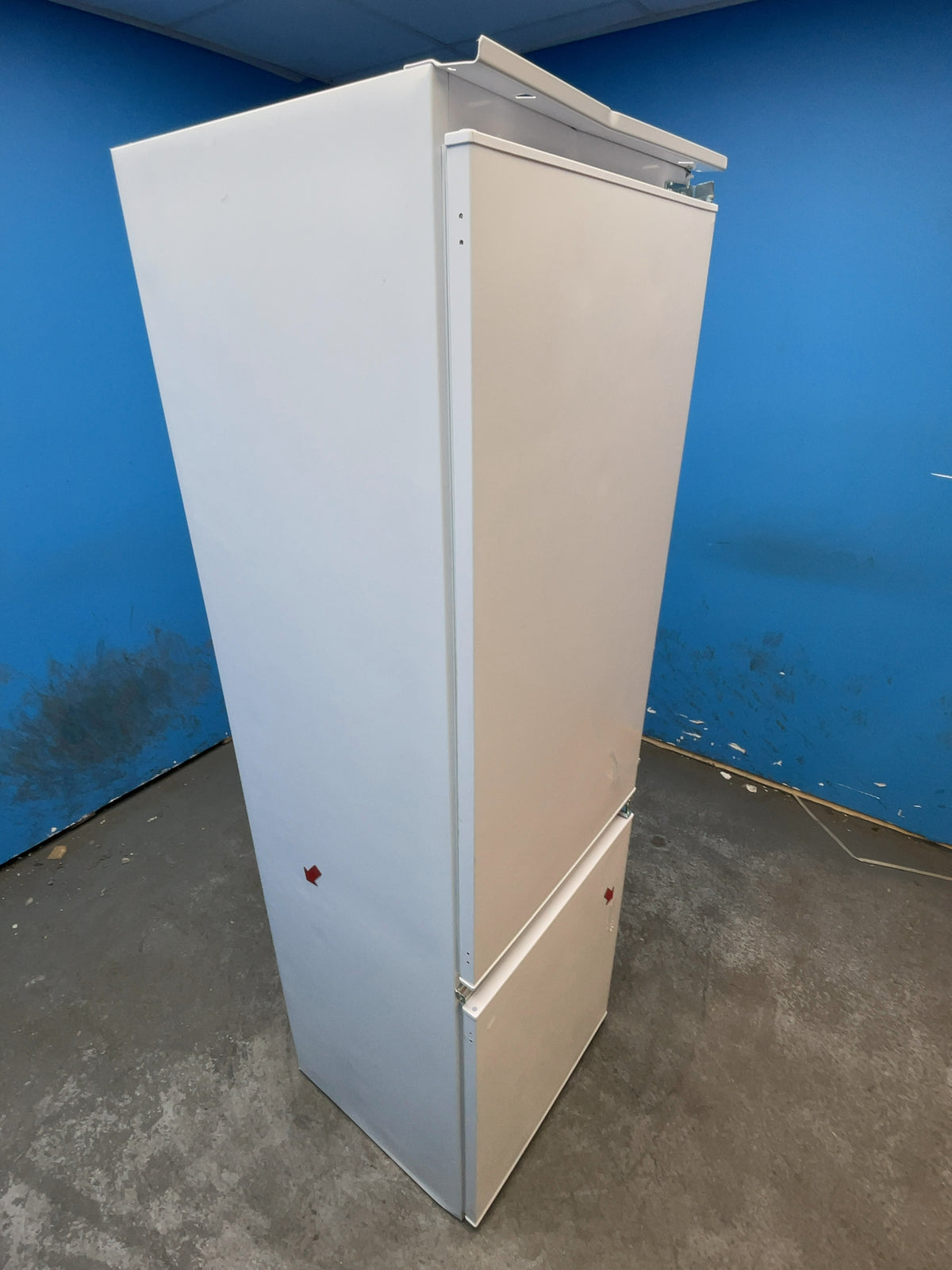 #GRC-167-706 - Candy Fresco 54cm Integrated 50/50 Fridge Freezer – 260L, White, Low Frost