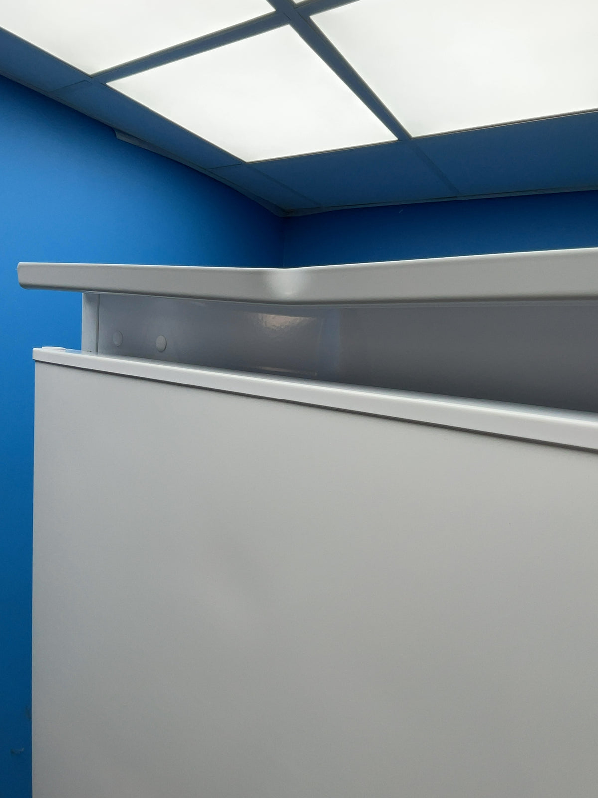 #GRC-167-706 - Candy Fresco 54cm Integrated 50/50 Fridge Freezer – 260L, White, Low Frost