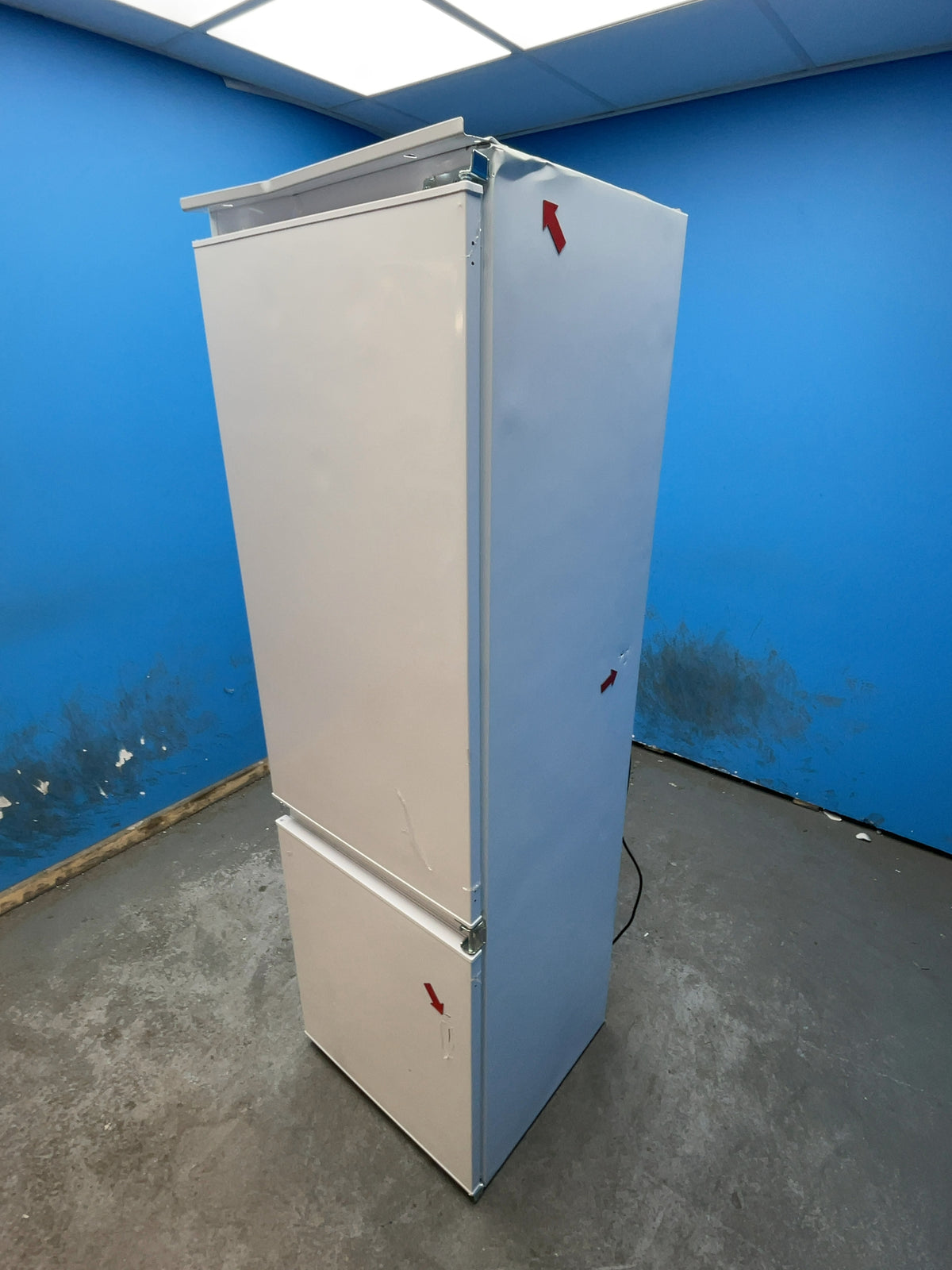 #GRC-167-706 - Candy Fresco 54cm Integrated 50/50 Fridge Freezer – 260L, White, Low Frost