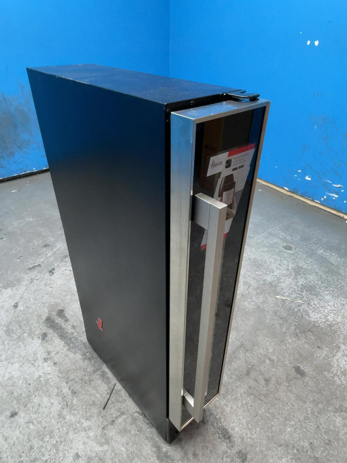 #GRC-167-715 - Hoover H-Wine 300 7 Bottle Slim Wine Cooler – hOn App, Vivino Integration