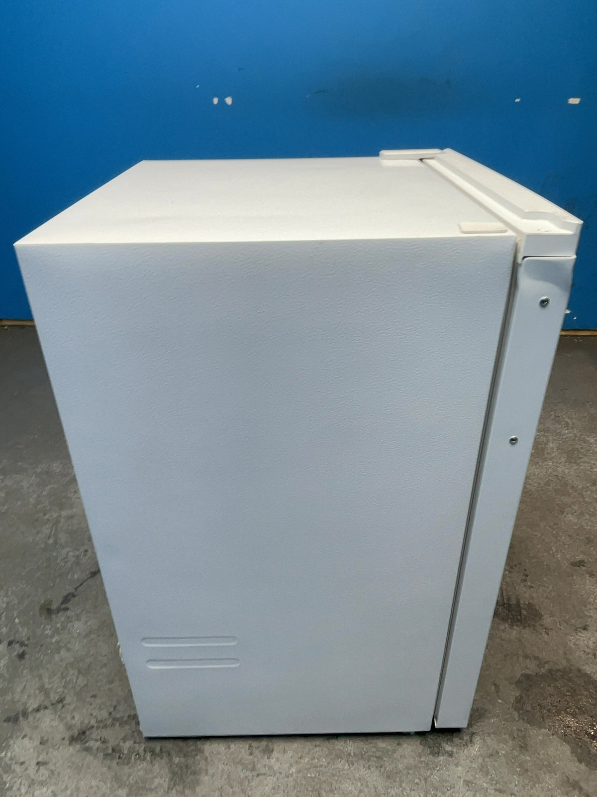 #GRC-167-723 - Hoover H-FREEZE 300 Under Counter Freezer – 90L, Low Frost, Garage Safe to -15°C, White