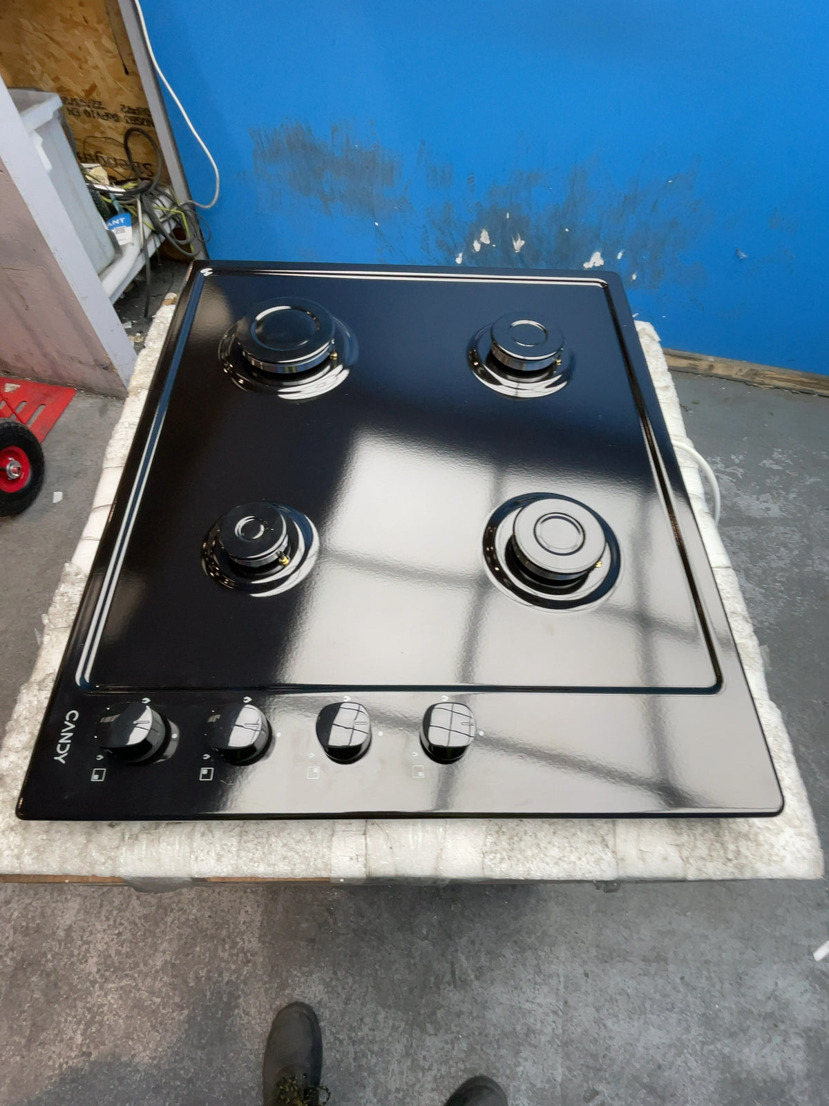 #GRC-167-733 - Candy 60cm Built-In Gas Hob – 4 Burners, Side Controls, Black
