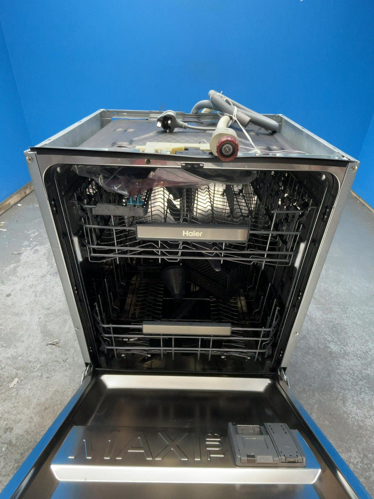 #GRC-167-886 - Haier Series 4 60cm Integrated Dishwasher – 14 Place Settings, WiFi Connected