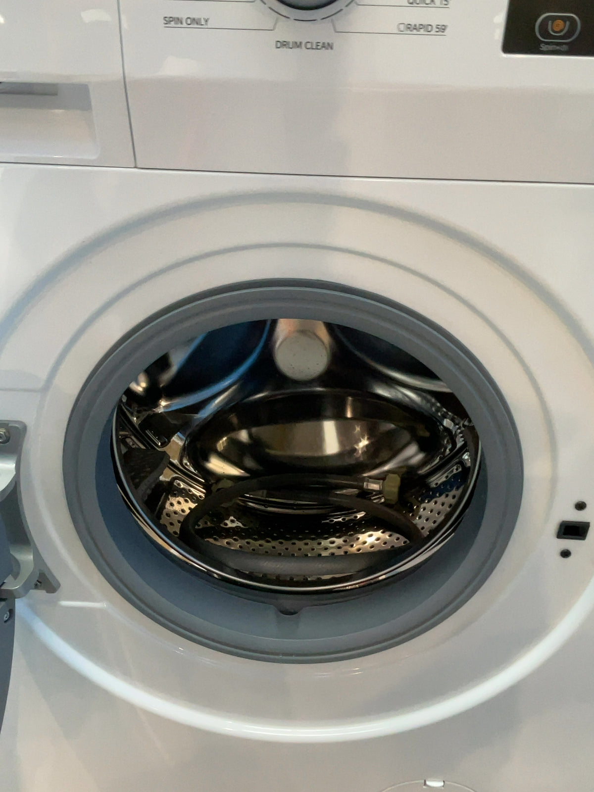 #GRC-168-039 - Comfee 7kg 1200rpm Washing Machine – Steam Wash & 15 Min Quick Cycle, White