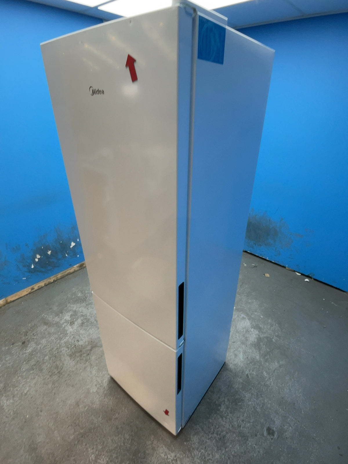 #GRC-168-048 - Midea 60/40 Total No Frost Fridge Freezer – 310L Capacity, White