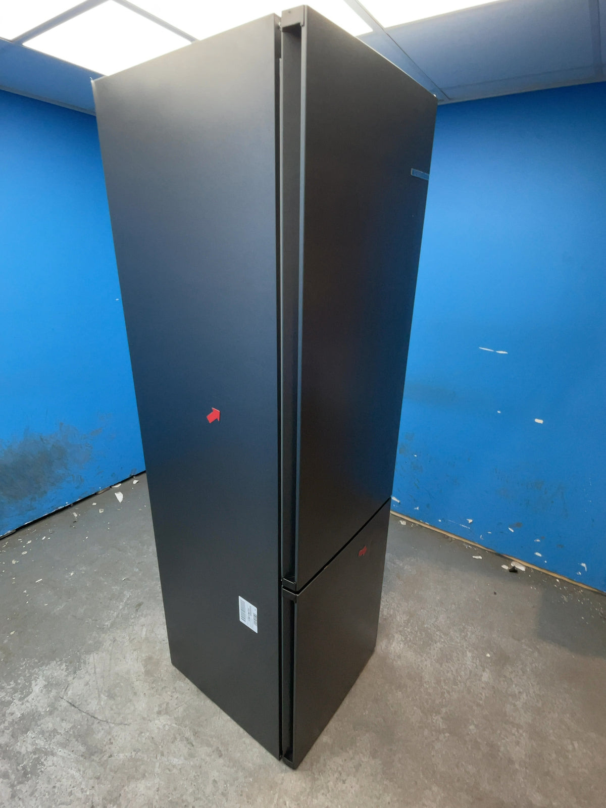 #GRC-168-418 - Bosch Serie 4 60cm 70/30 Fridge Freezer – 363L, Anthracite, Total No Frost