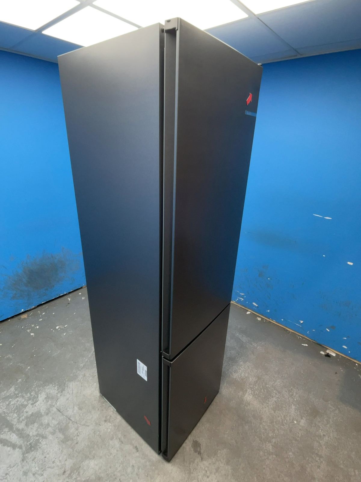 #GRC-168-422 - Bosch Serie 4 60cm 70/30 Fridge Freezer – 363L, Anthracite, Total No Frost