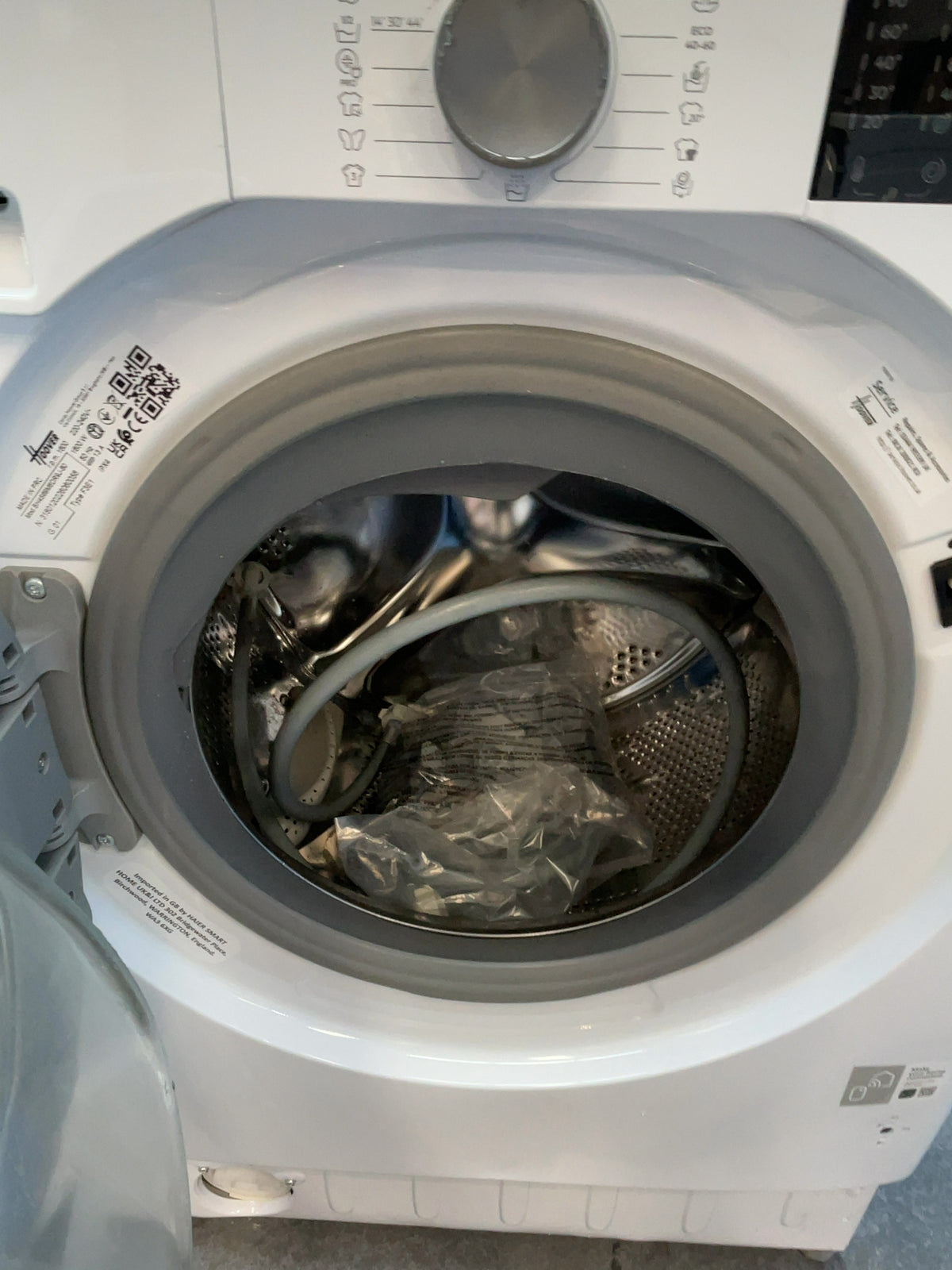 #GRC-168-585 - Hoover 9kg 1600rpm Integrated Washing Machine – KG Mode, Steam Function, White