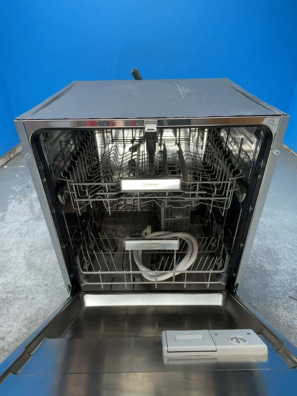 #GRC-168-825 - Indesit Integrated Full Size Dishwasher – 13 Place Settings, Push&Go, Fast&Clean