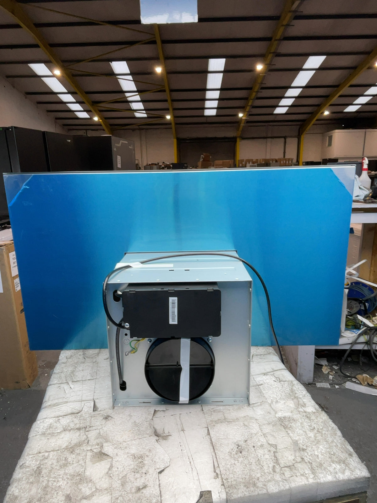 #GRC-169-004 - Midea 90cm Chimney Cooker Hood – 650m³/h Extraction, Gesture Control, Stainless Steel
