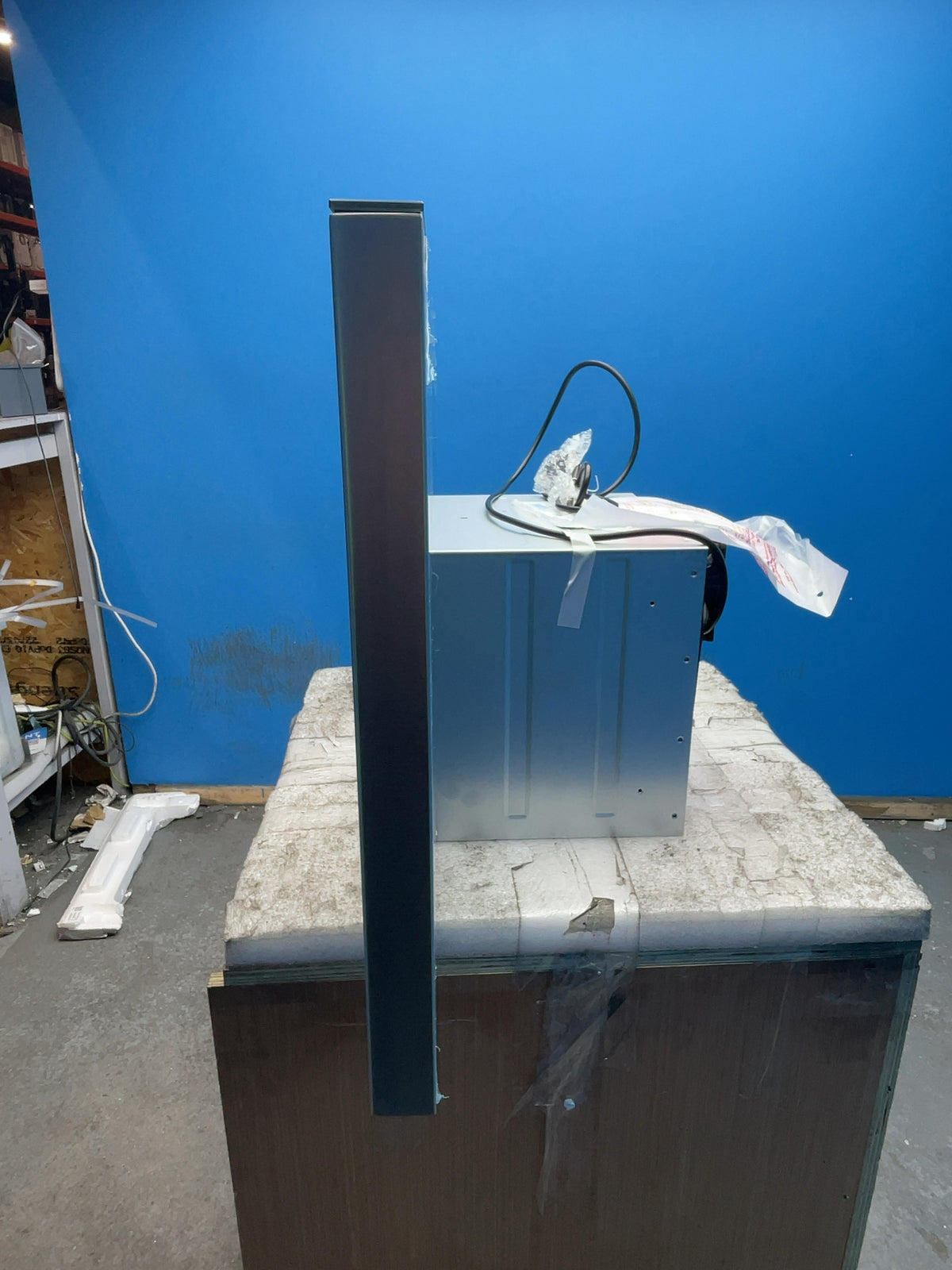#GRC-169-007 - Midea 90cm Chimney Cooker Hood – 650m³/h Extraction, Gesture Control, Stainless Steel