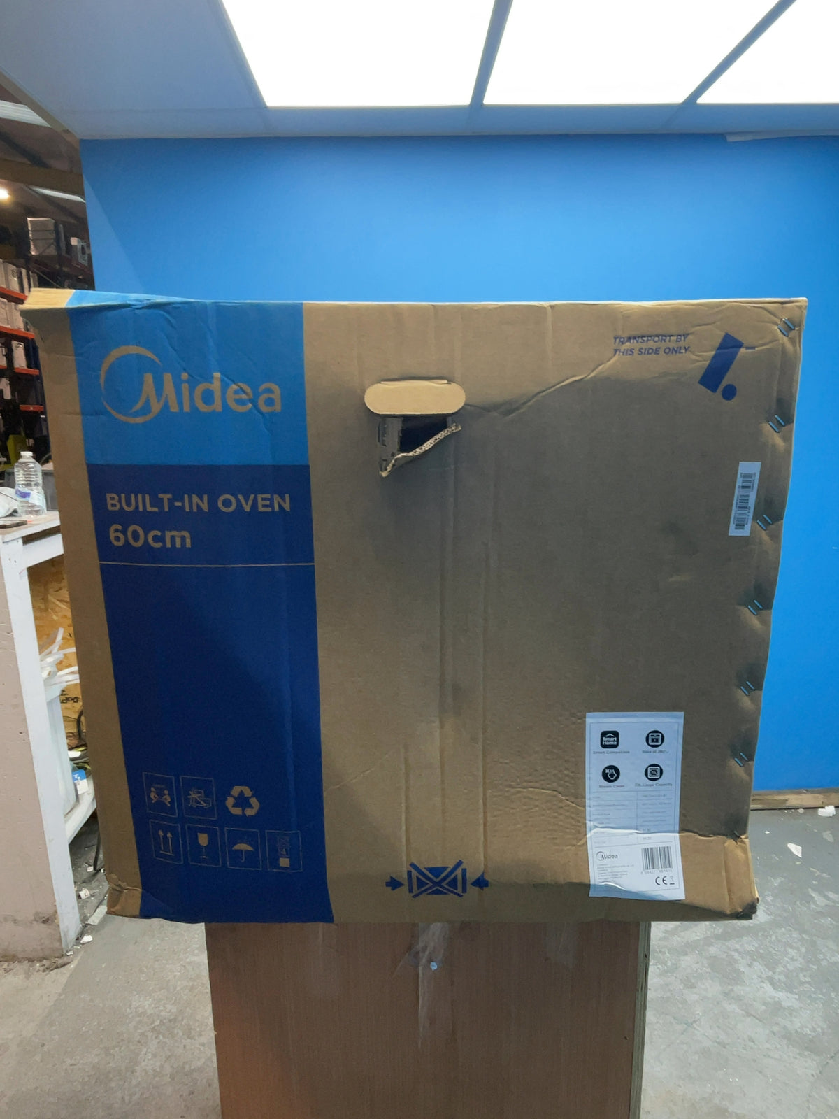#GRC-169-013 - Midea 60cm Built In Electric Single Oven – 72L Capacity, Xpress Fry, Aqua Clean, WiFi, Black