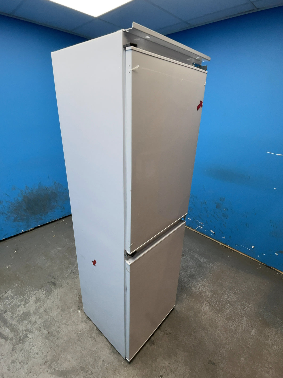 #GRC-169-244 - Hoover H-FRIDGE 300 57.3cm Integrated 50/50 Fridge Freezer – 233L, White