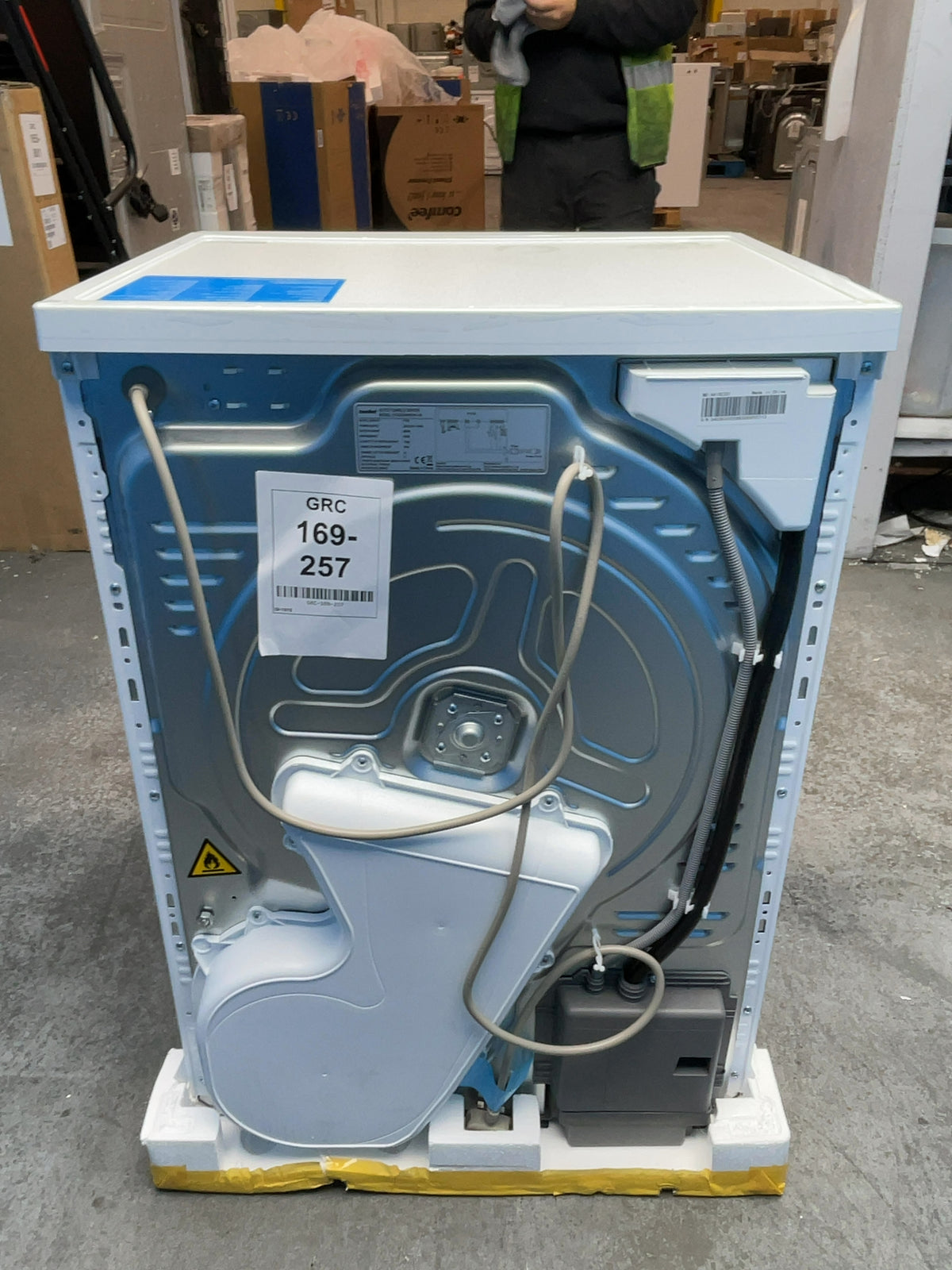 #GRC-169-257 - Comfee 8kg Heat Pump Tumble Dryer – 16 Programmes, Auto Dry Sensor, Anti-Crease, White