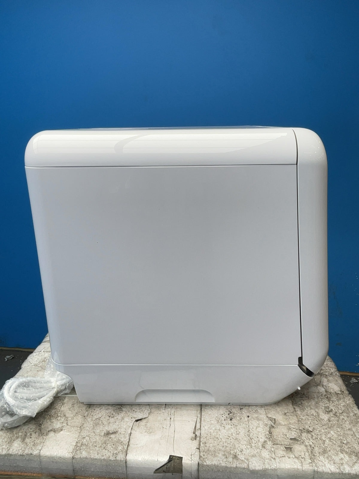 #GRC-169-262 - Comfee Mini Table Top Dishwasher – 5L Water Tank, No Plumbing, 98°C Steam Wash, White