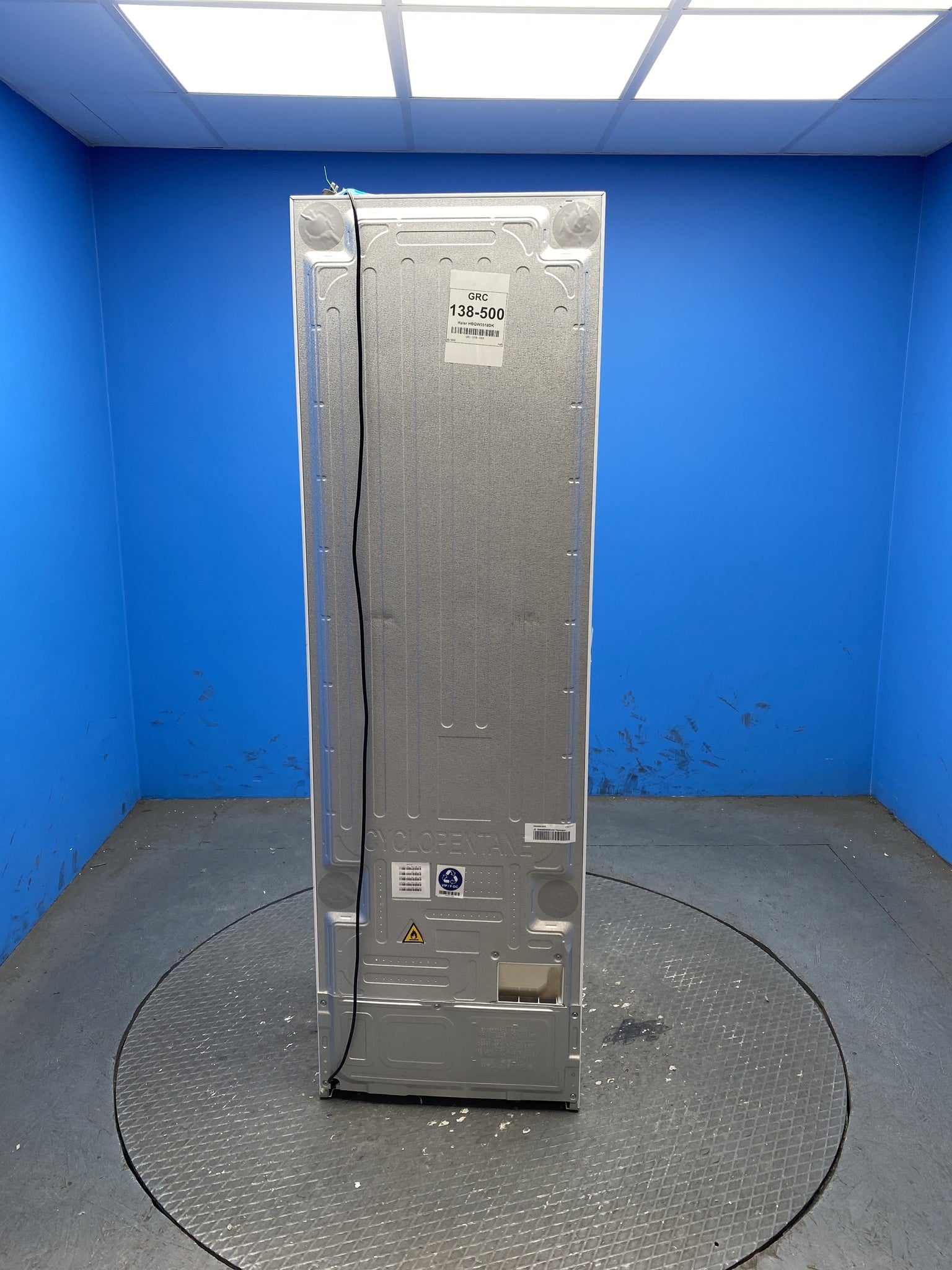 Haier HBQW5518DK-1 248L Smart Integrated 70/30 Fridge Freezer