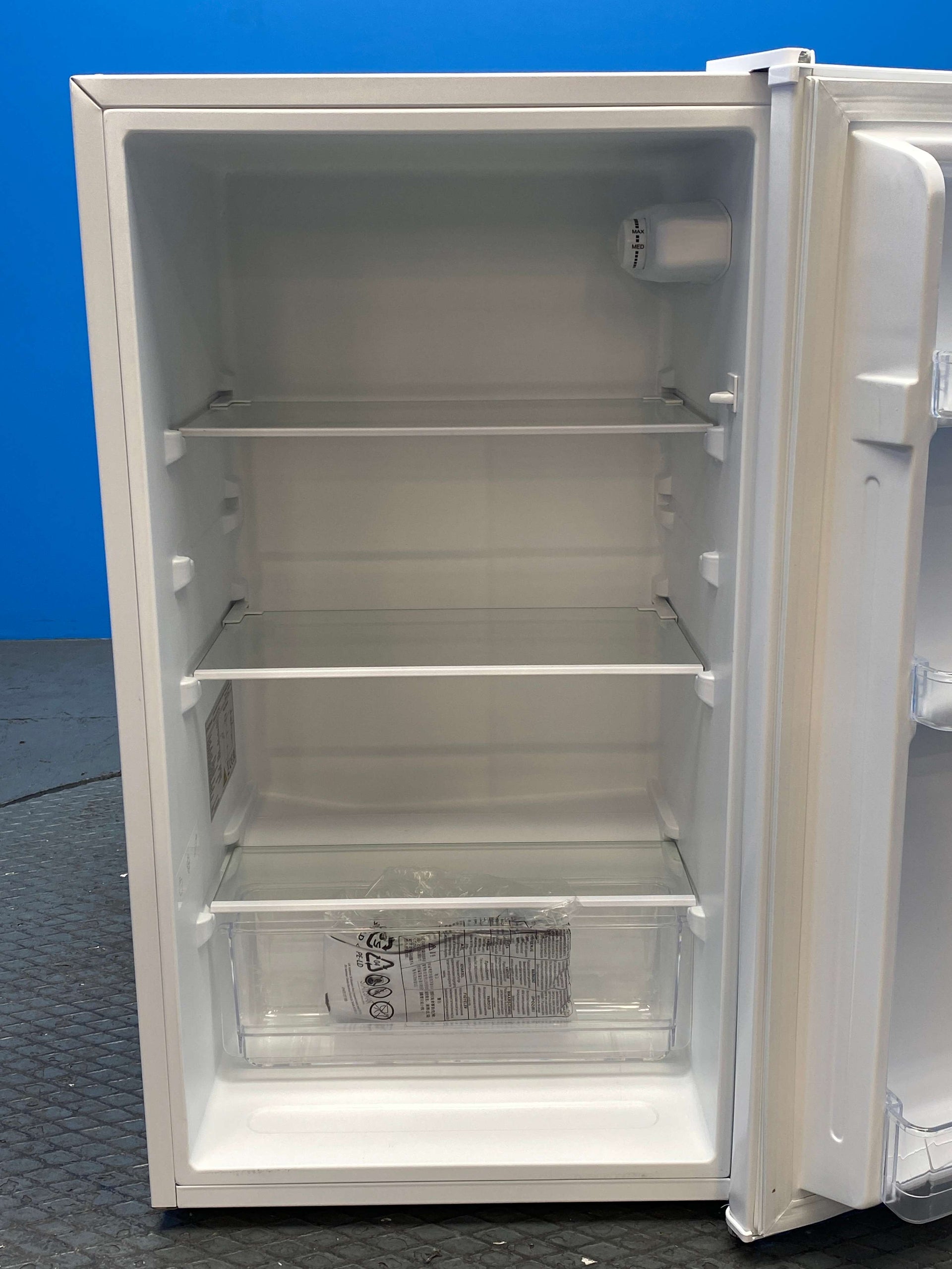 Statesman UC47LFW 93 Litres Under Counter Fridge