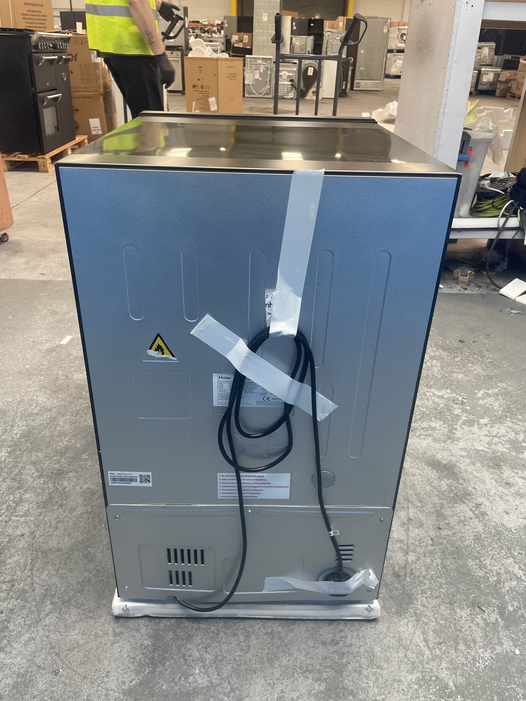#GRC-160-327 - Haier Series 7 HWS42GDAU1 42 Bottle Dual Zone Wine Cooler