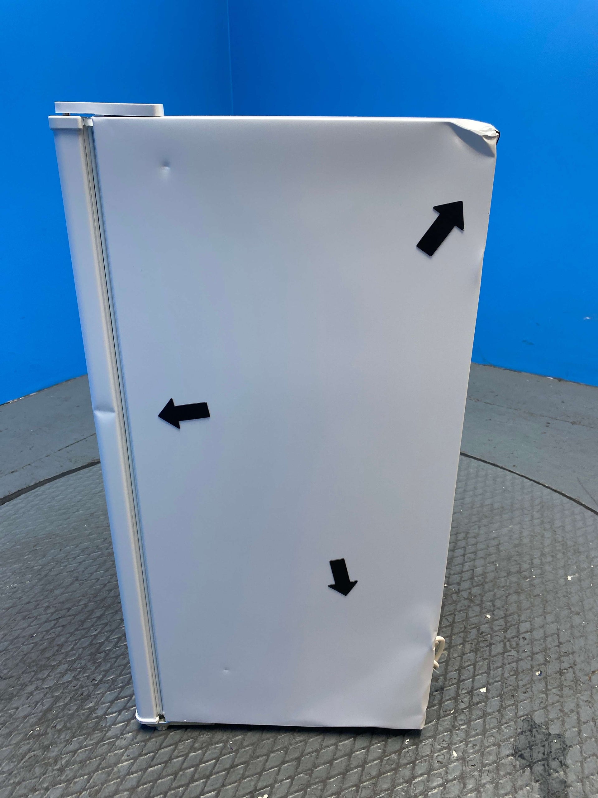 Statesman UC47LFW 93 Litres Under Counter Fridge