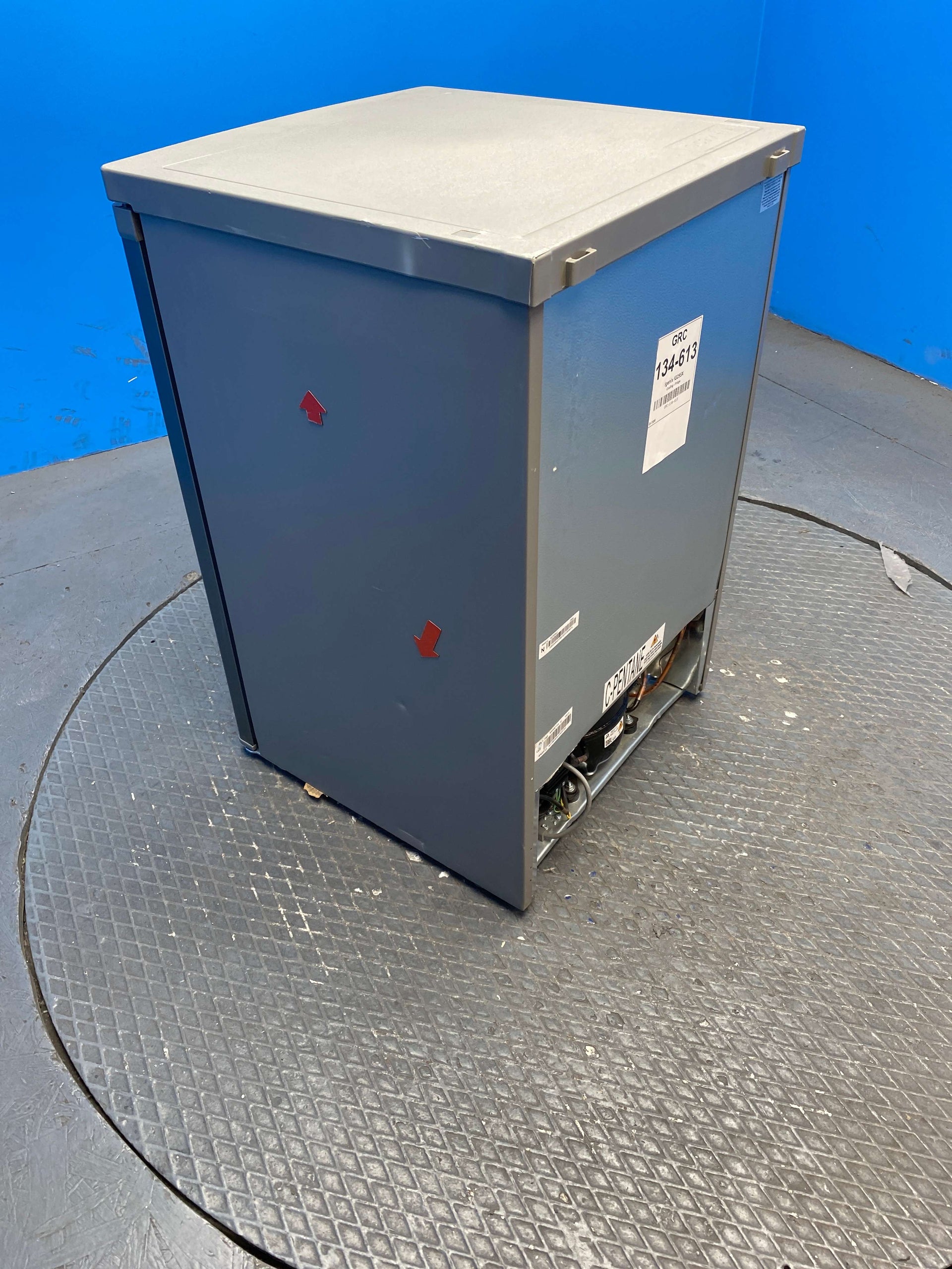 Igenix IG255X 136 Litre Undercounter Fridge