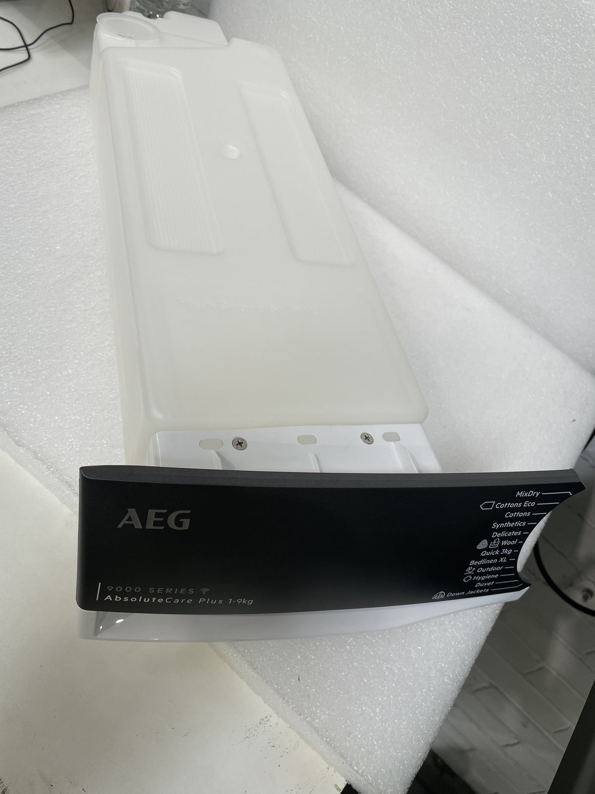 #GRC-154-693 - AEG TR959M6BC Tumble Dryer Detergent Drawer