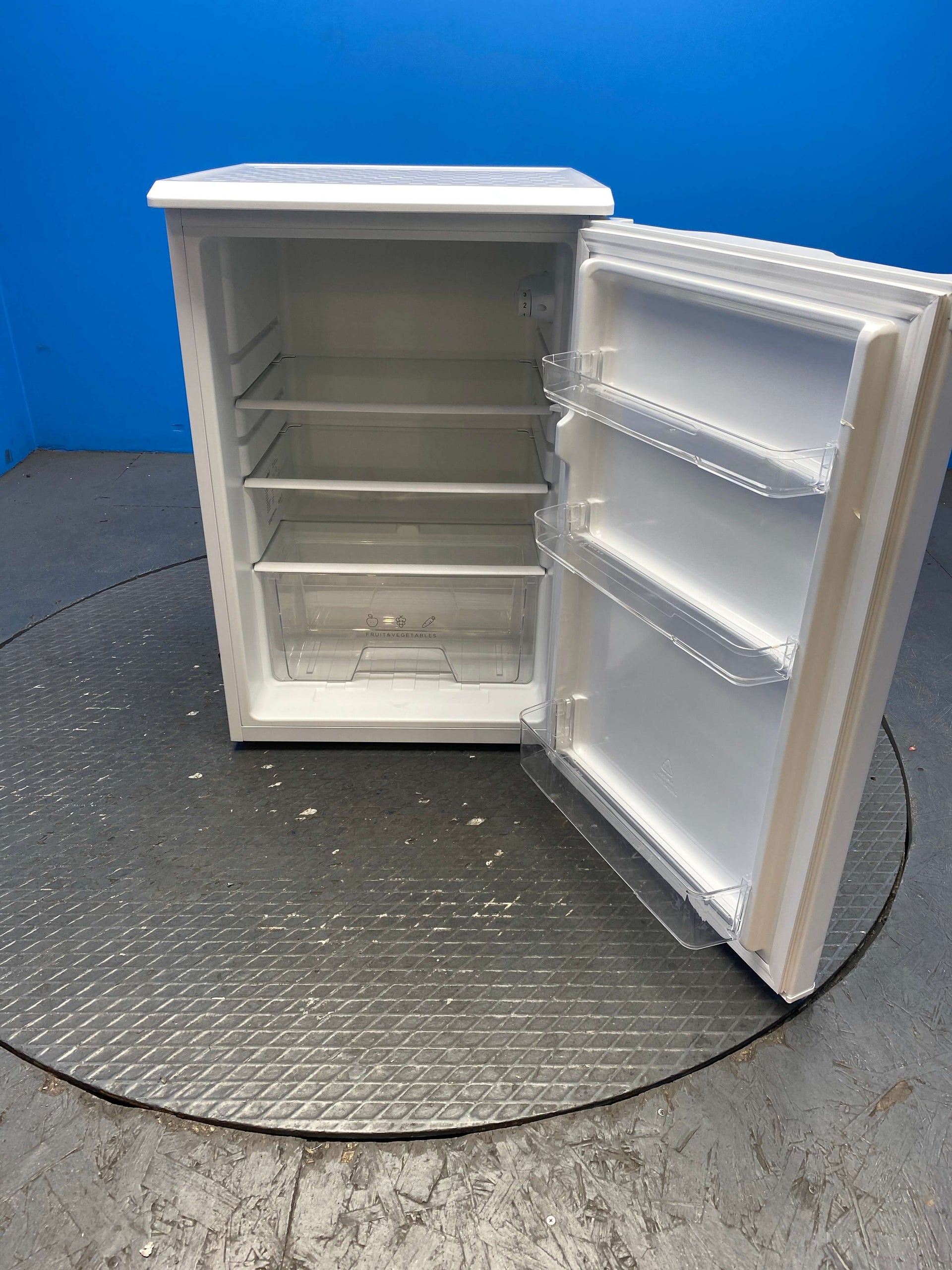 COMFEE' RCD133WH2(E) 131L Under-Counter Larder Fridge