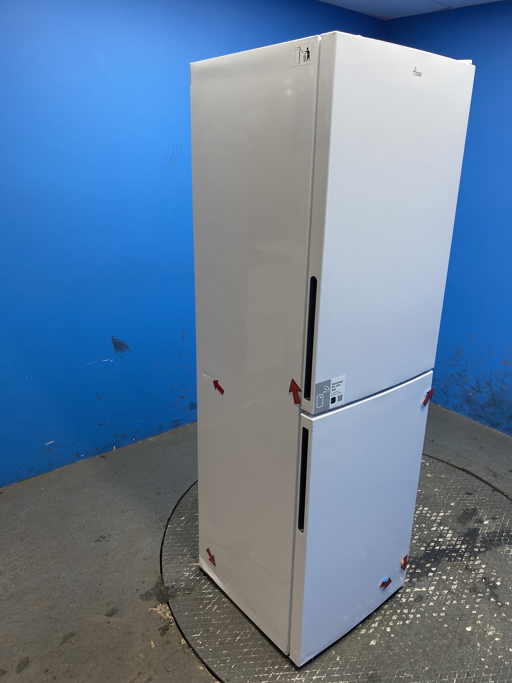 #GRC-156-221 - Hoover HVT3CLECKIHW 235 Litre Combi Fridge Freezer