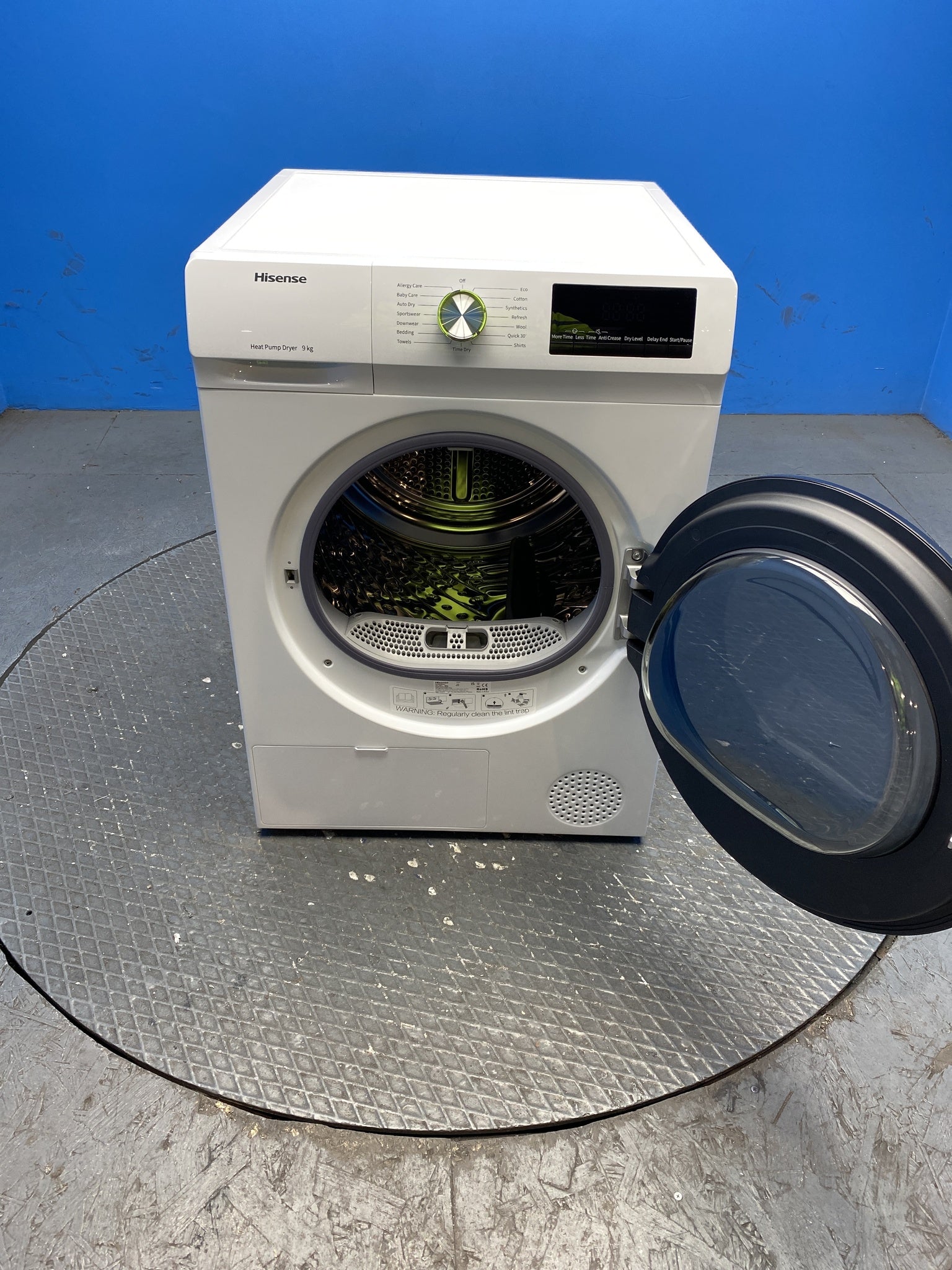 Hisense DHQA902U Series 3 9kg Heat Pump Tumble Dryer