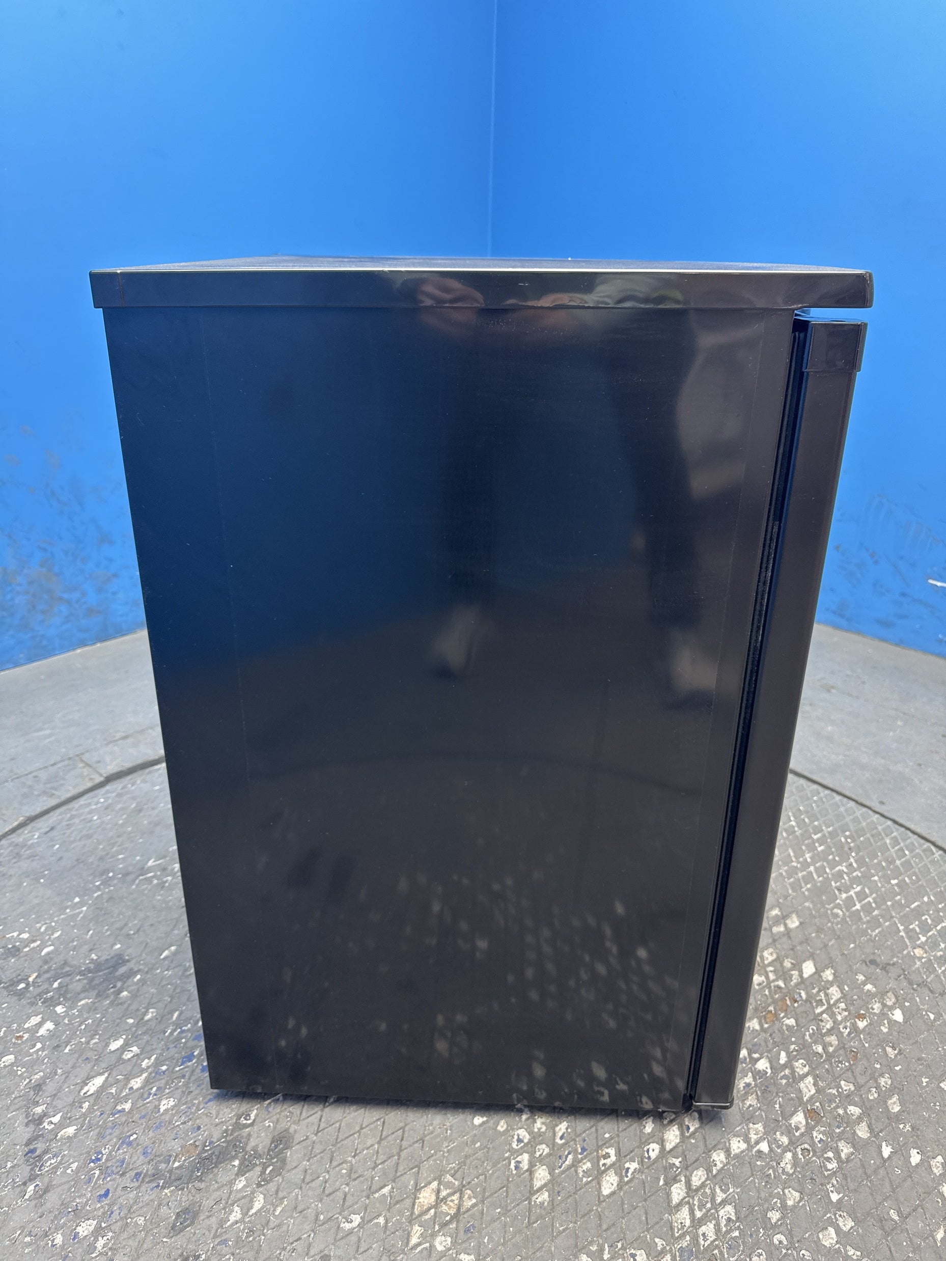 #GRC-153-383 - Statesman R155B 55cm Under Counter Fridge with 4* Ice Box