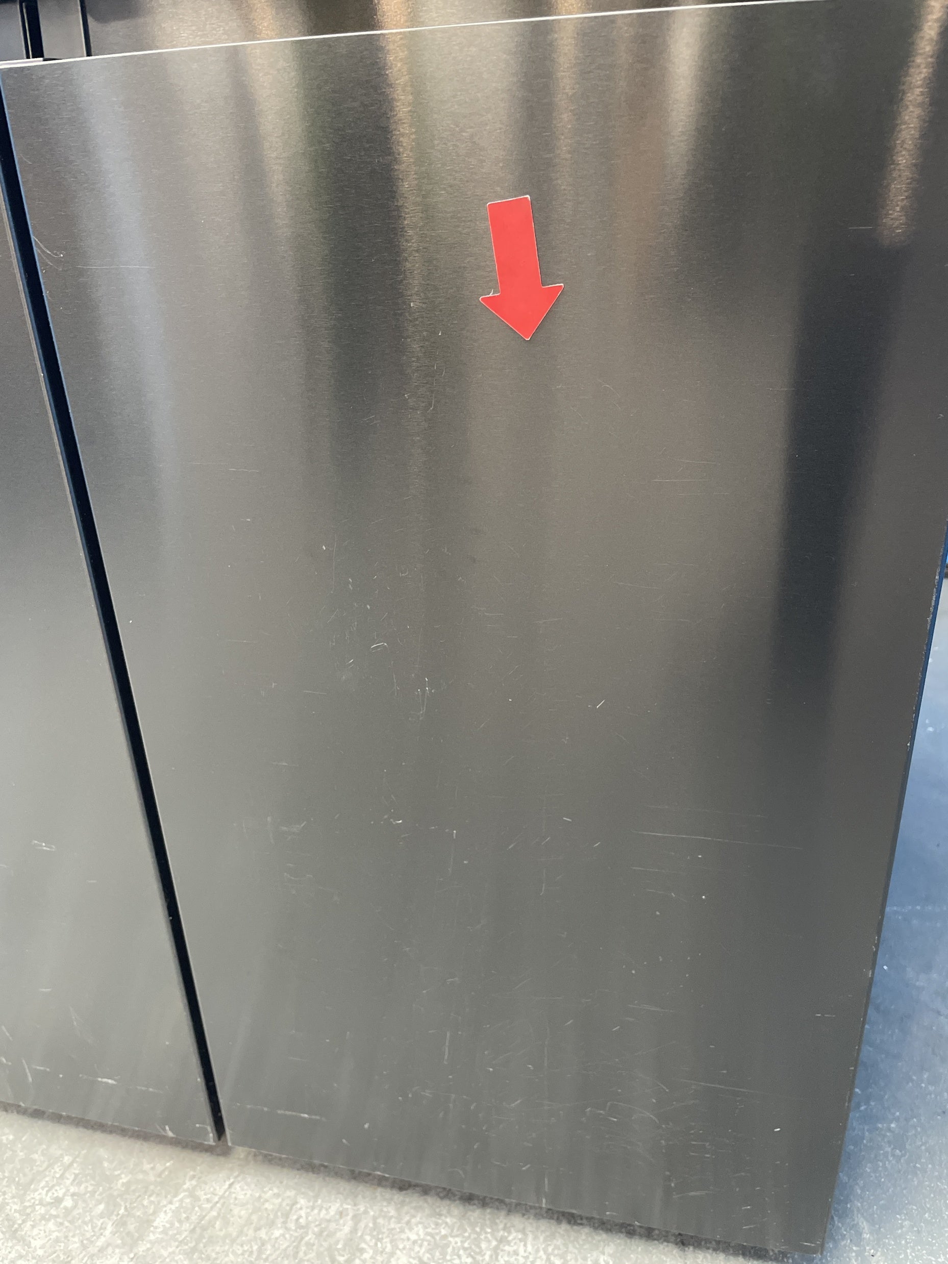 #GRC-158-072 - Hisense PureFlat RQ760N4IFE American Style Fridge Freezer