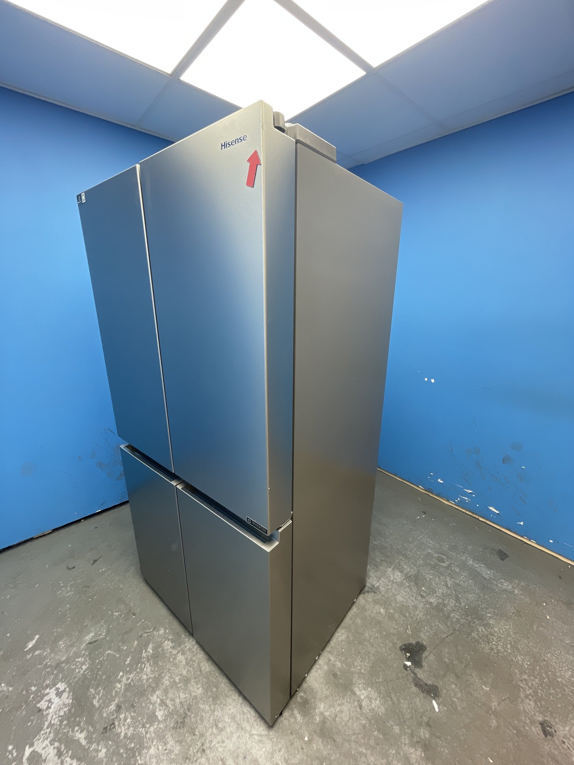 #GRC-163-249 - Hisense PureFlat RQ758N4SASE 609L American Style Fridge Freezer