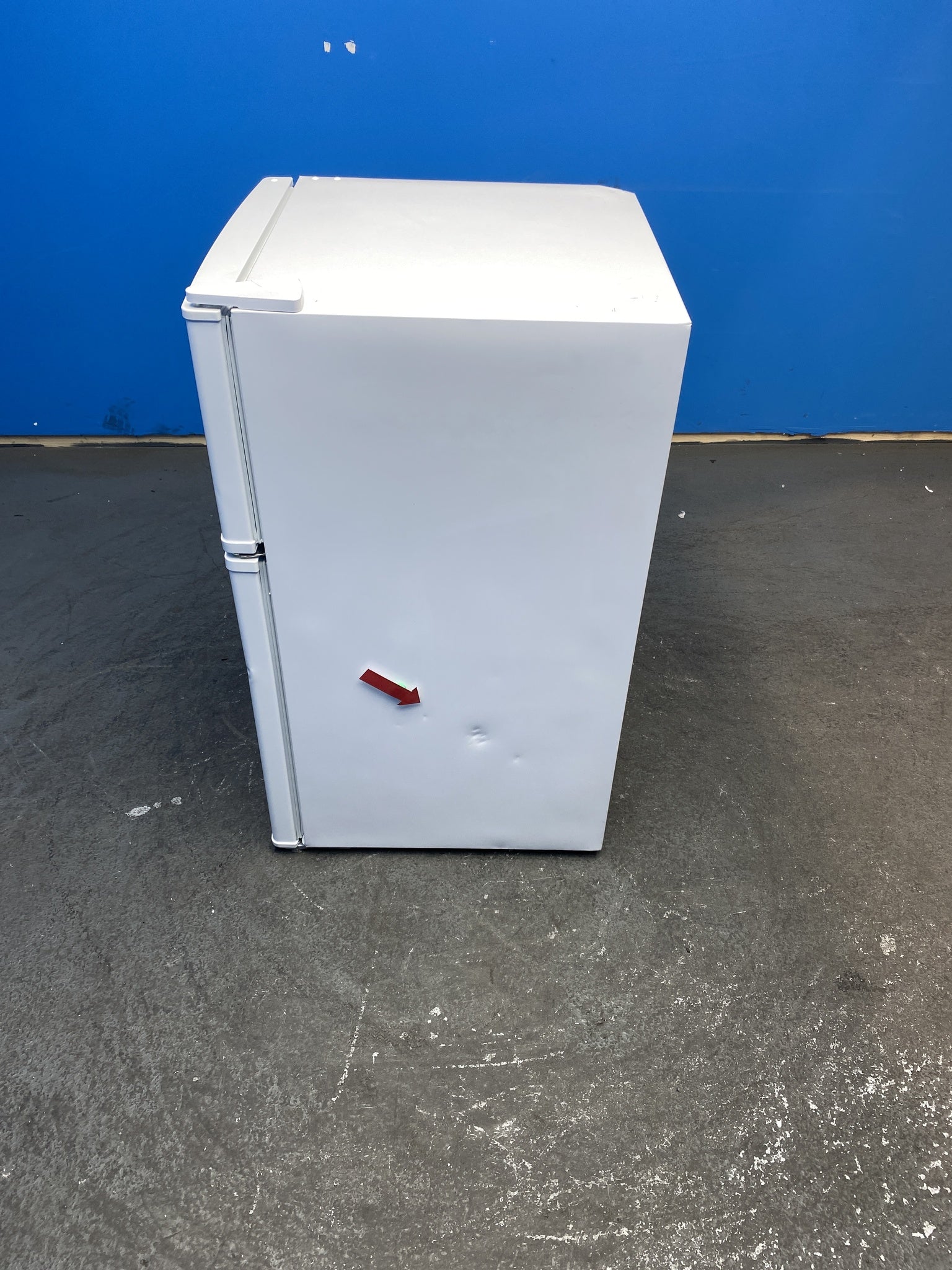 Igenix IG347FF 96 Litre Undercounter Fridge Freezer