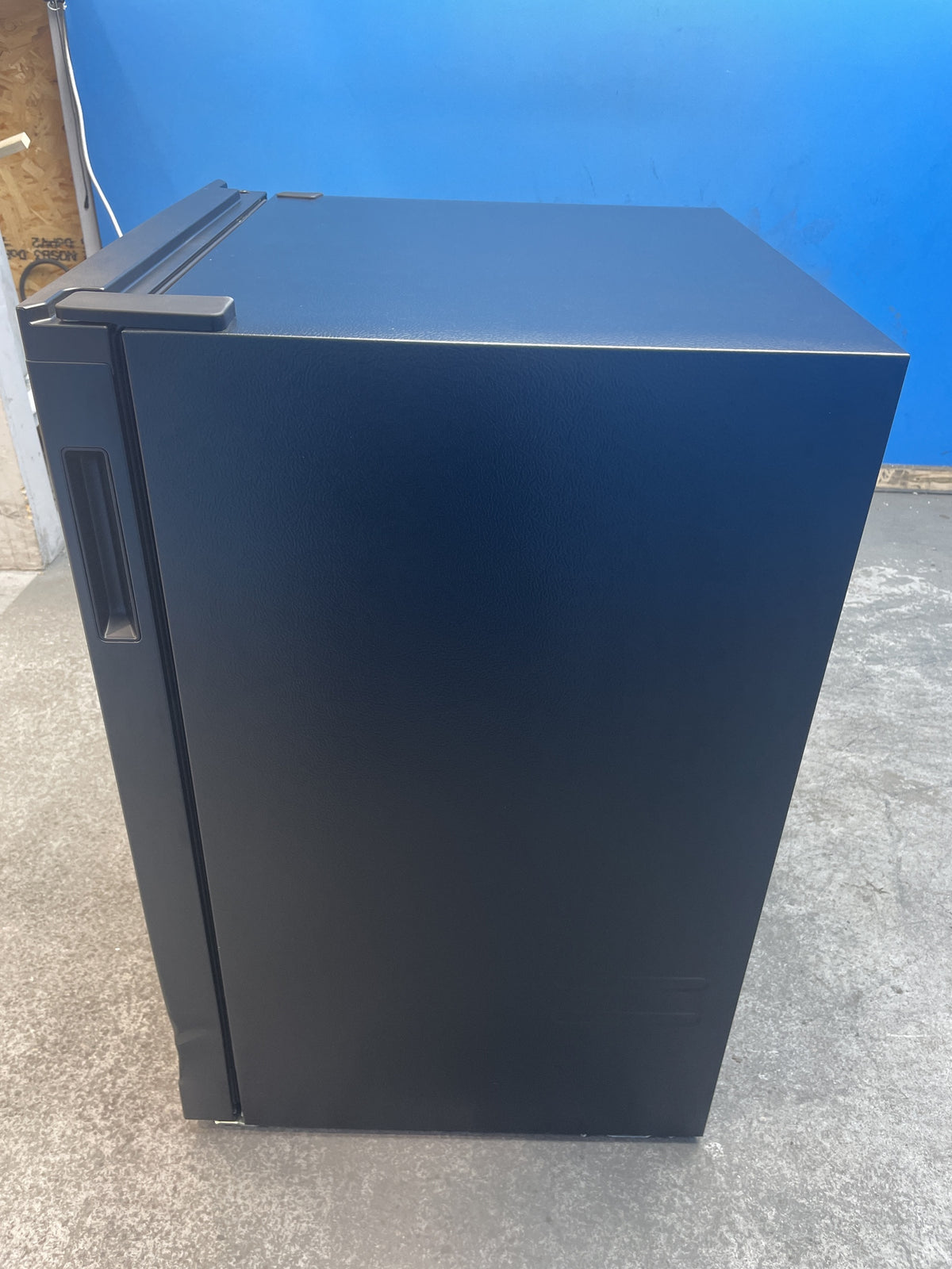 #GRC-162-409 - Hoover H-Freeze 300 HONUQ2L58EBK 90L Under Counter Freezer
