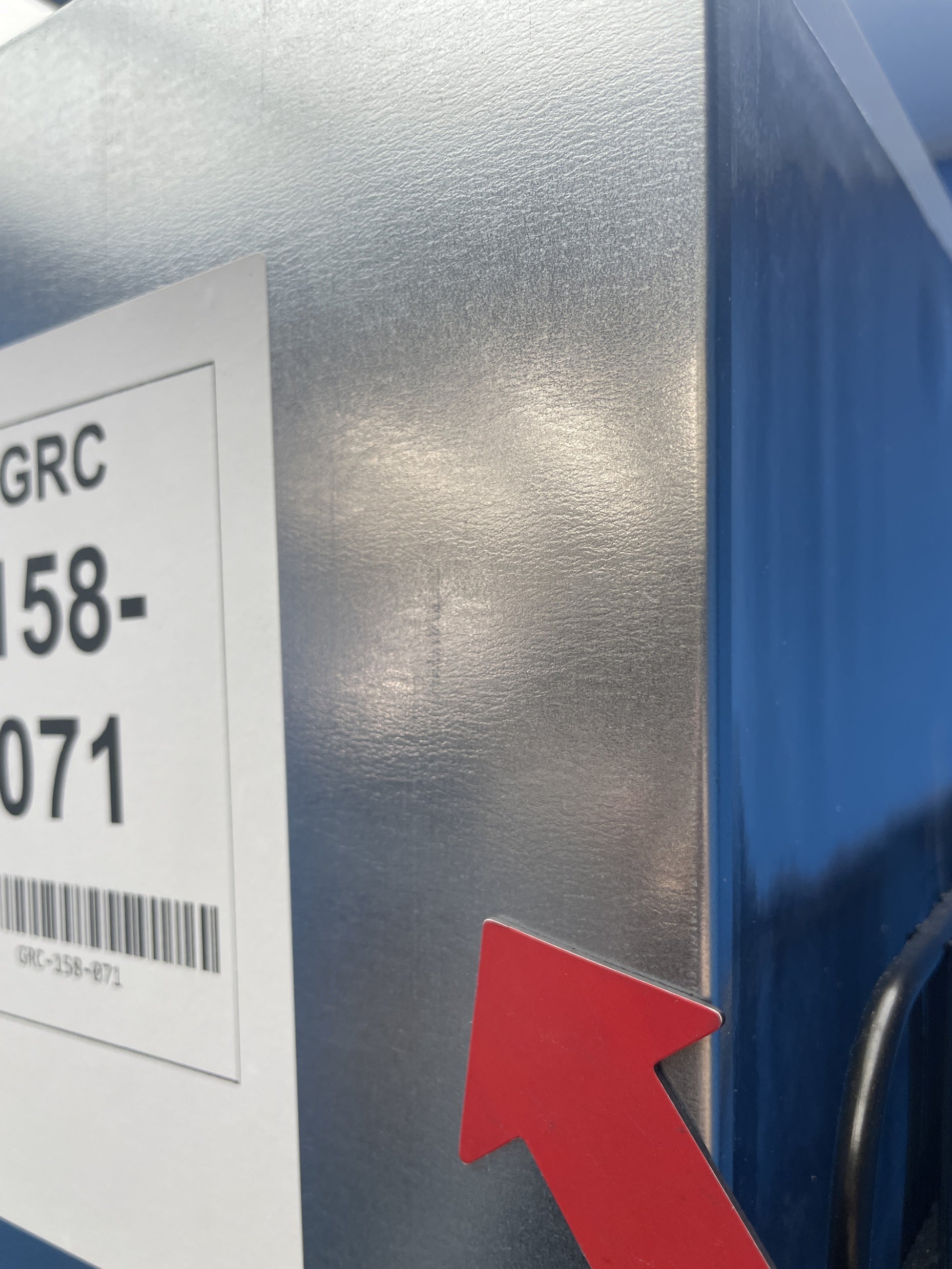 #GRC-158-071 - Bosch KIN86VFE0G Series 4 Integrated Frost Free Fridge Freezer