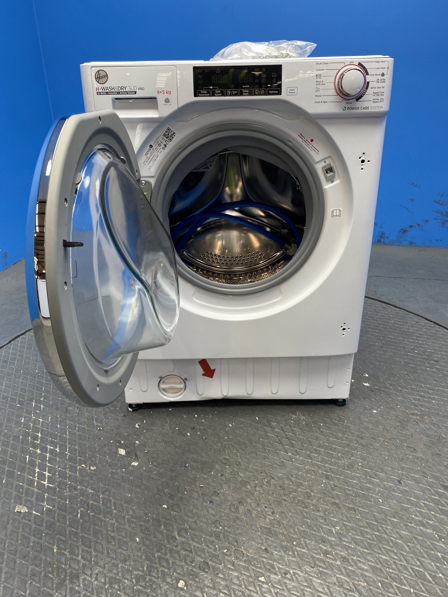 Hoover HBDOS695TAMCE Built In 9kg / 5kg 1600 Spin Washer Dryer