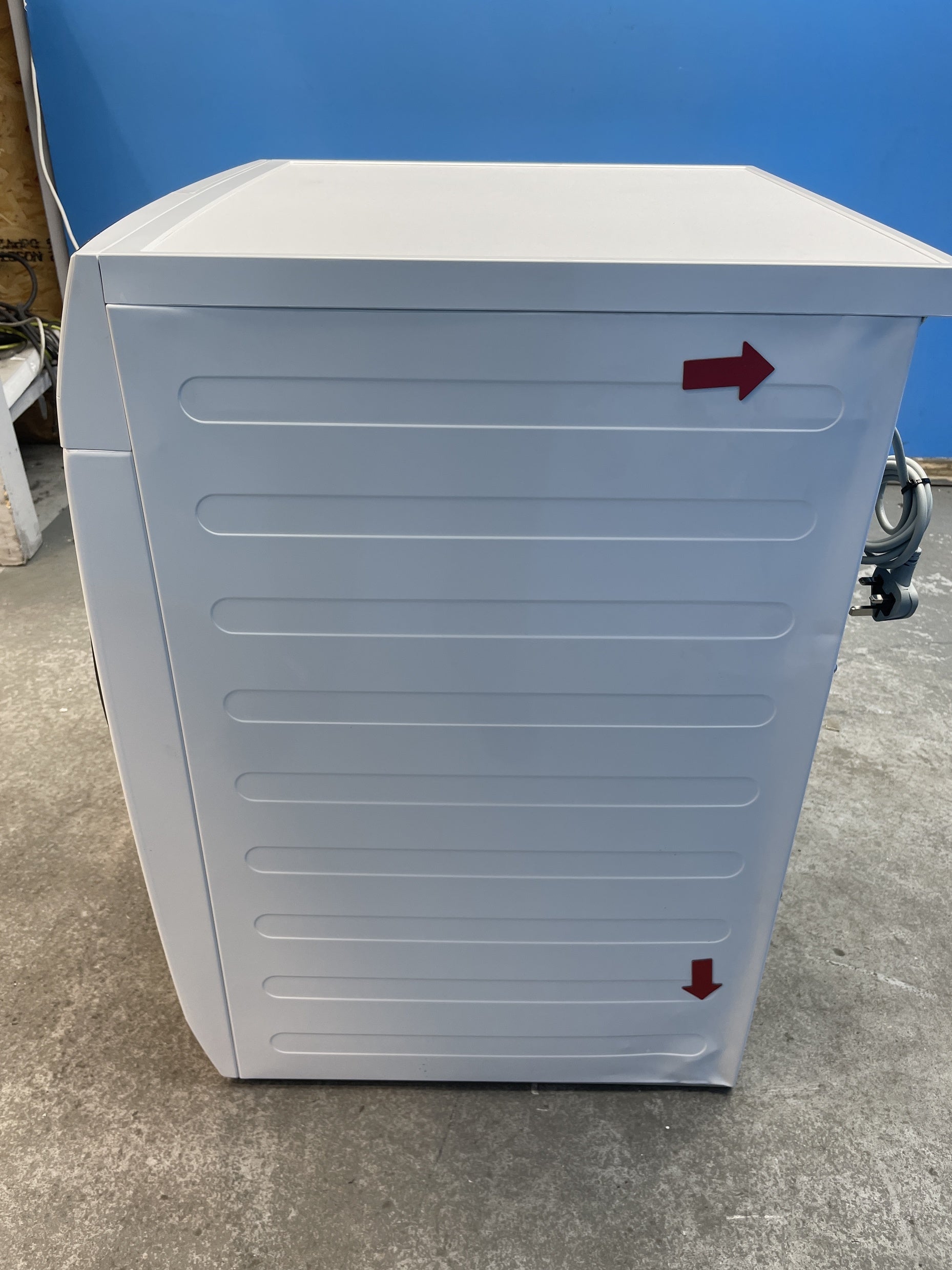 #GRC-158-227 - AEG TR719A4B 7000 Series SensiDry 9kg Heat Pump Tumble Dryer