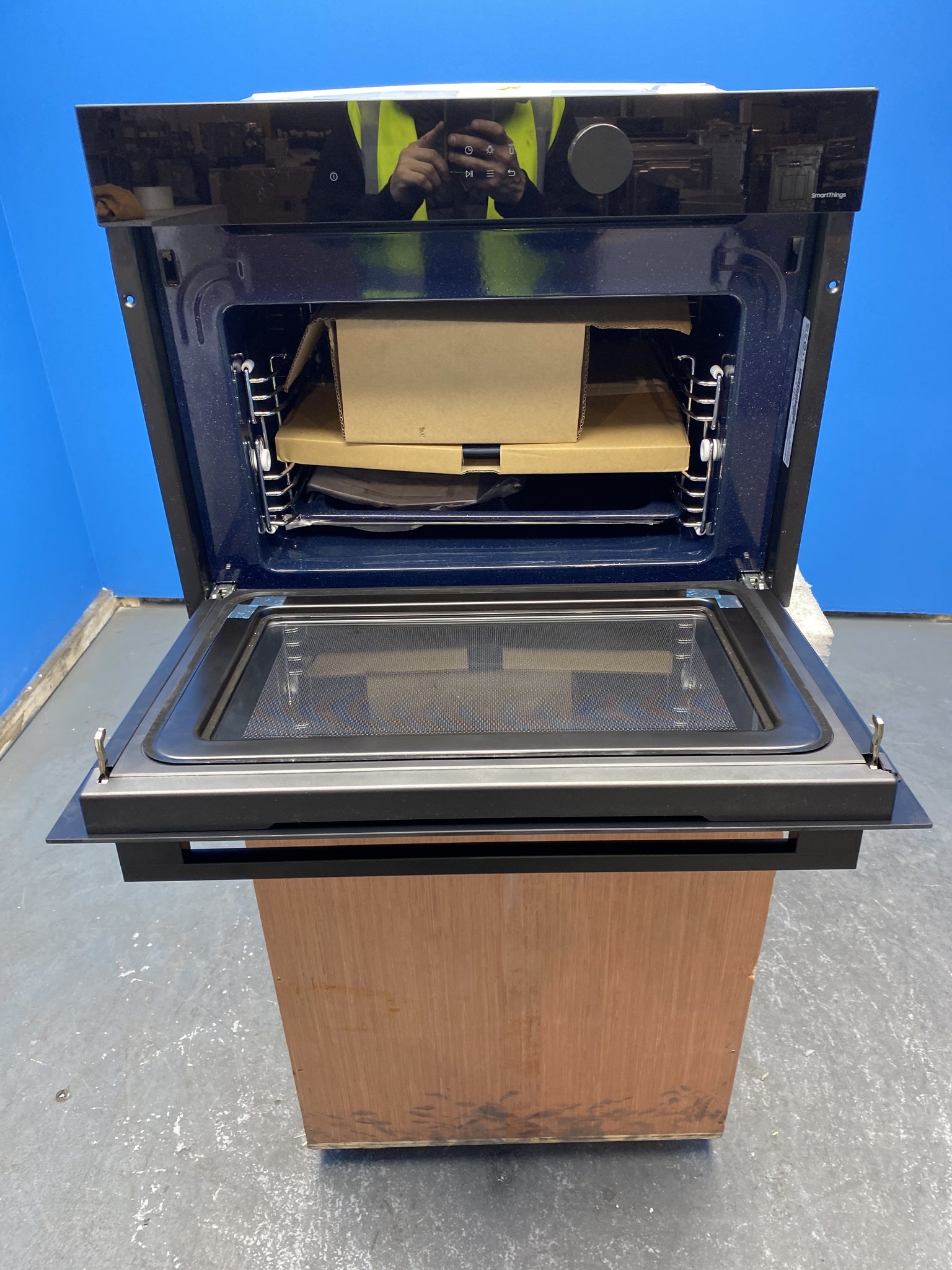 Samsung NQ5B5763DBK Series 5 50L Built-in Combi Microwave Oven