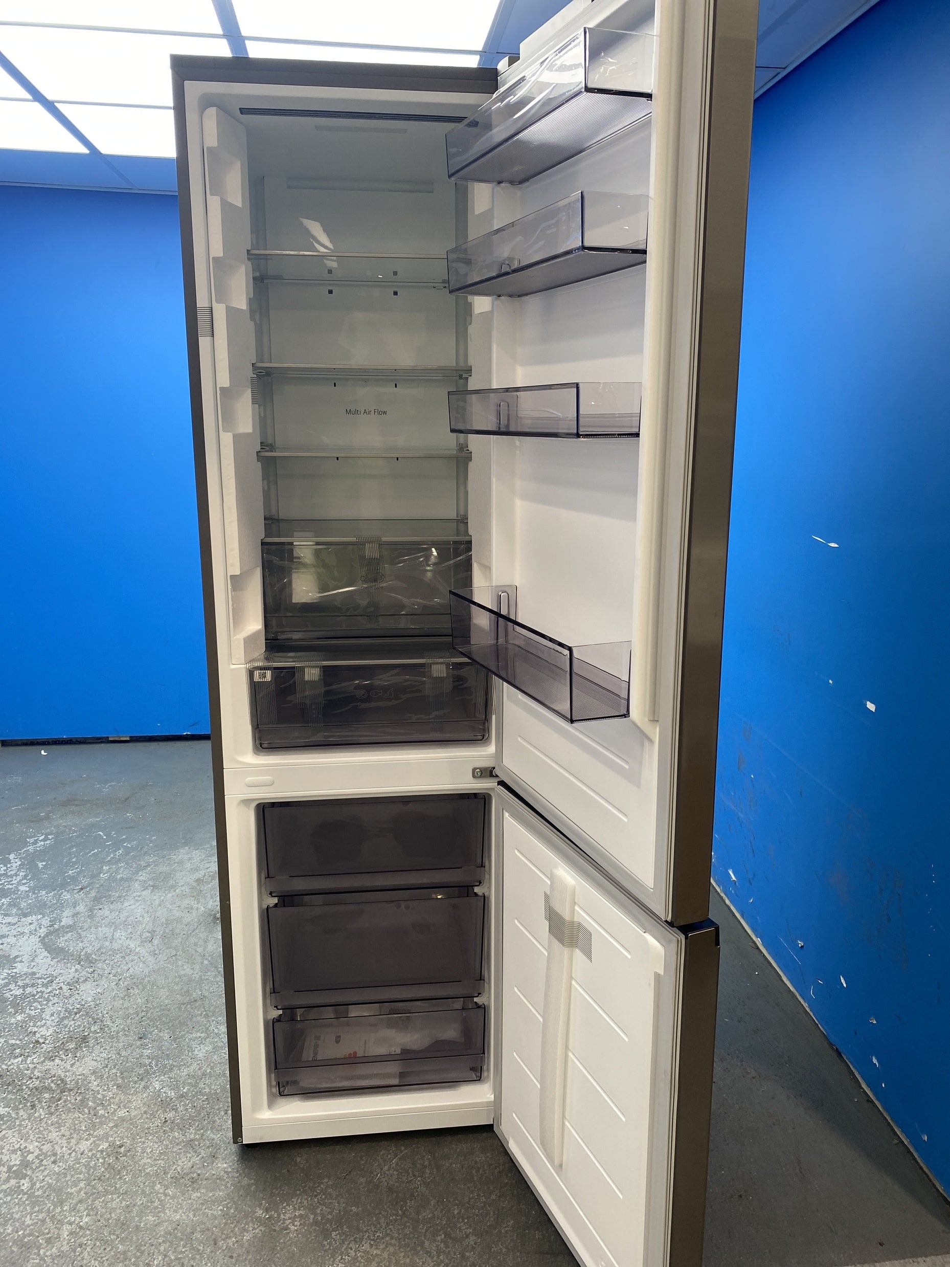 #GRC-157-612 - LG GBBSJ2CCPY 70/30 Total No Frost Fridge Freezer