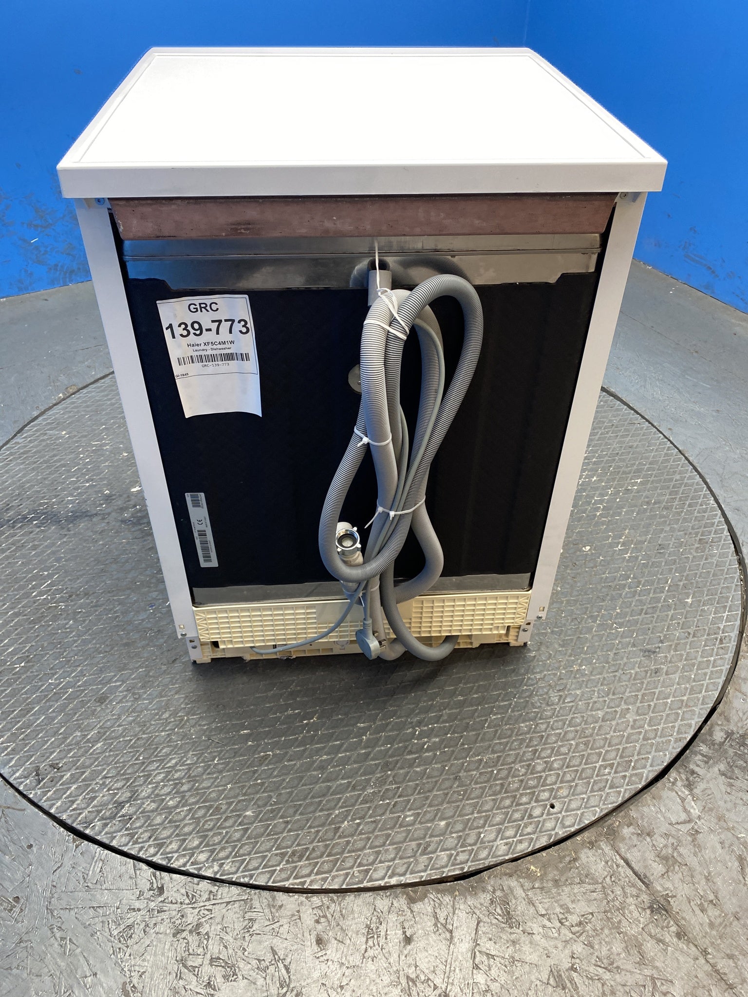 Haier XF5C4M1W I-Pro Series 3 15 Place Setting Dishwasher