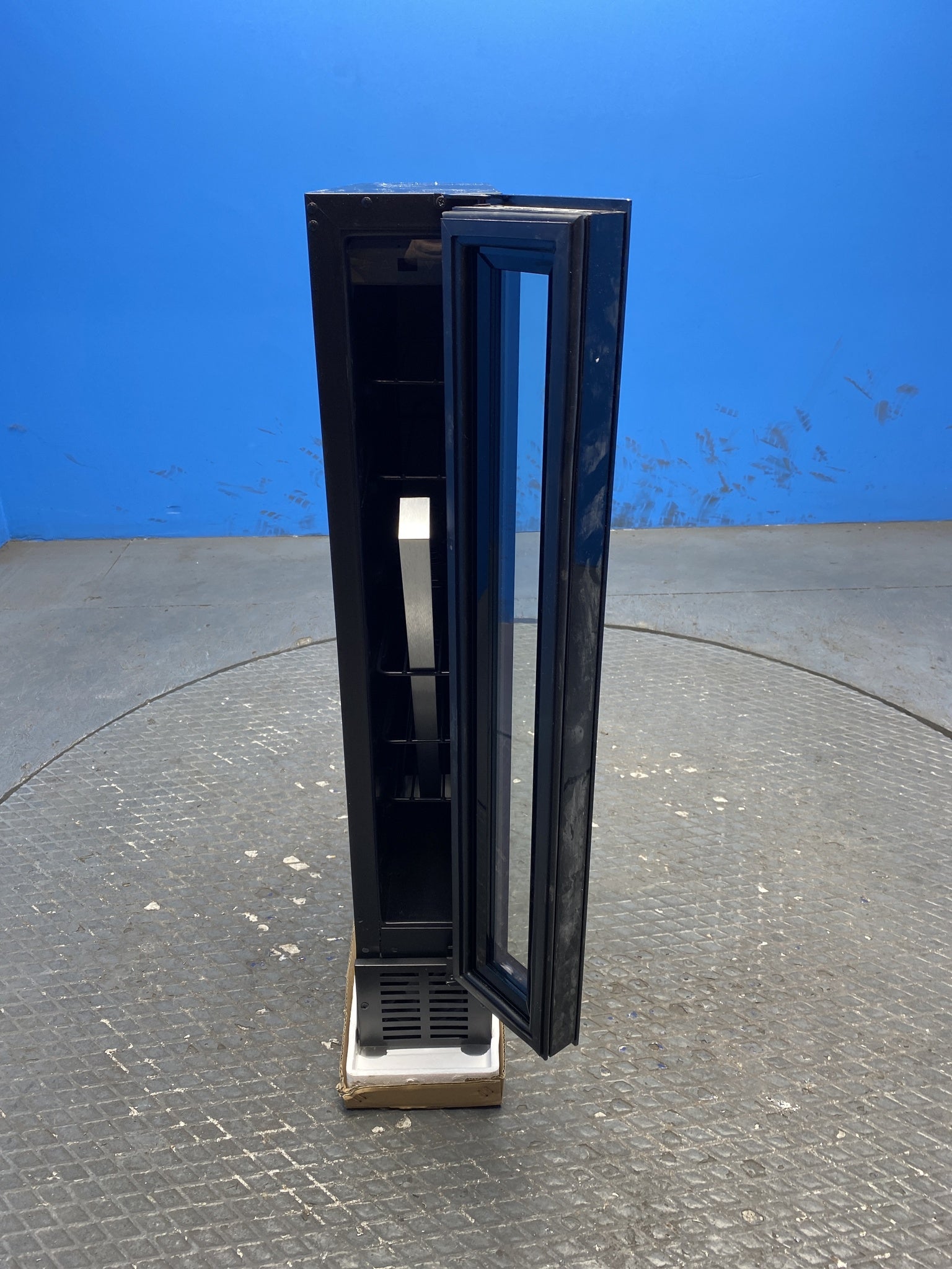 Hoover HWCB15UK/1 H-WINE 300 7 Bottle Slim Wine Cooler