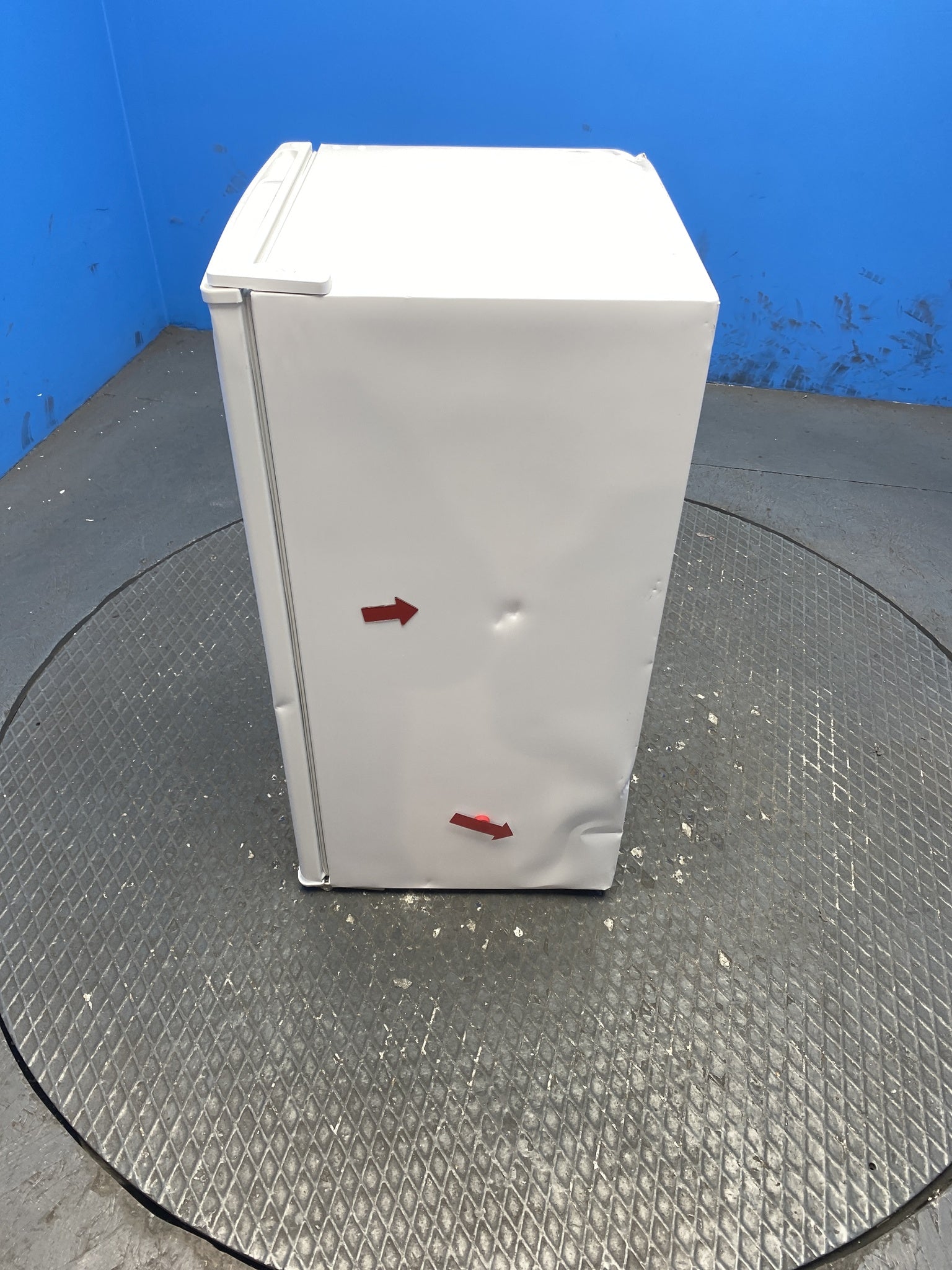 Statesman UC47LFW 93 Litres Under Counter Fridge