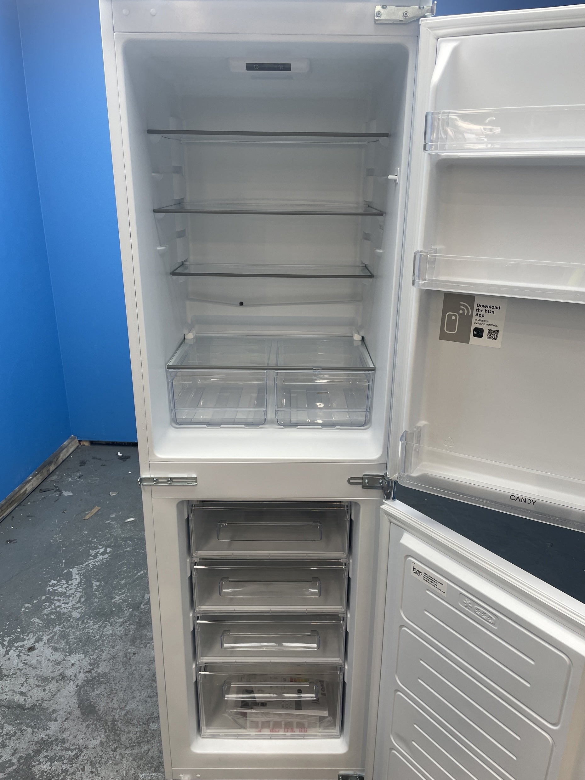 #GRC-158-479 - Candy CB50S518EK Integrated 233 Litre Combi Fridge Freezer
