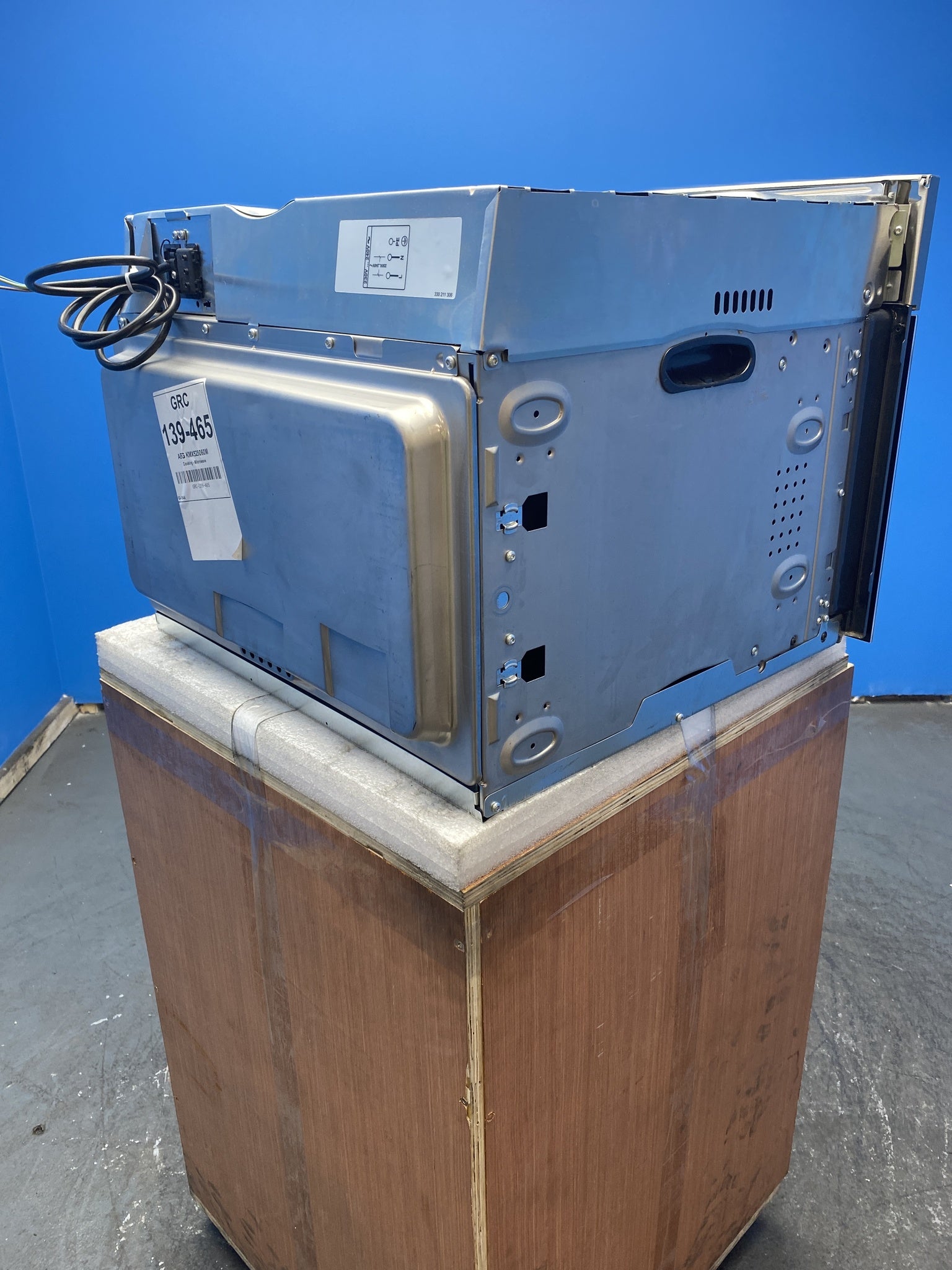 AEG KMX525060M 42L Built-In Microwave and Grill