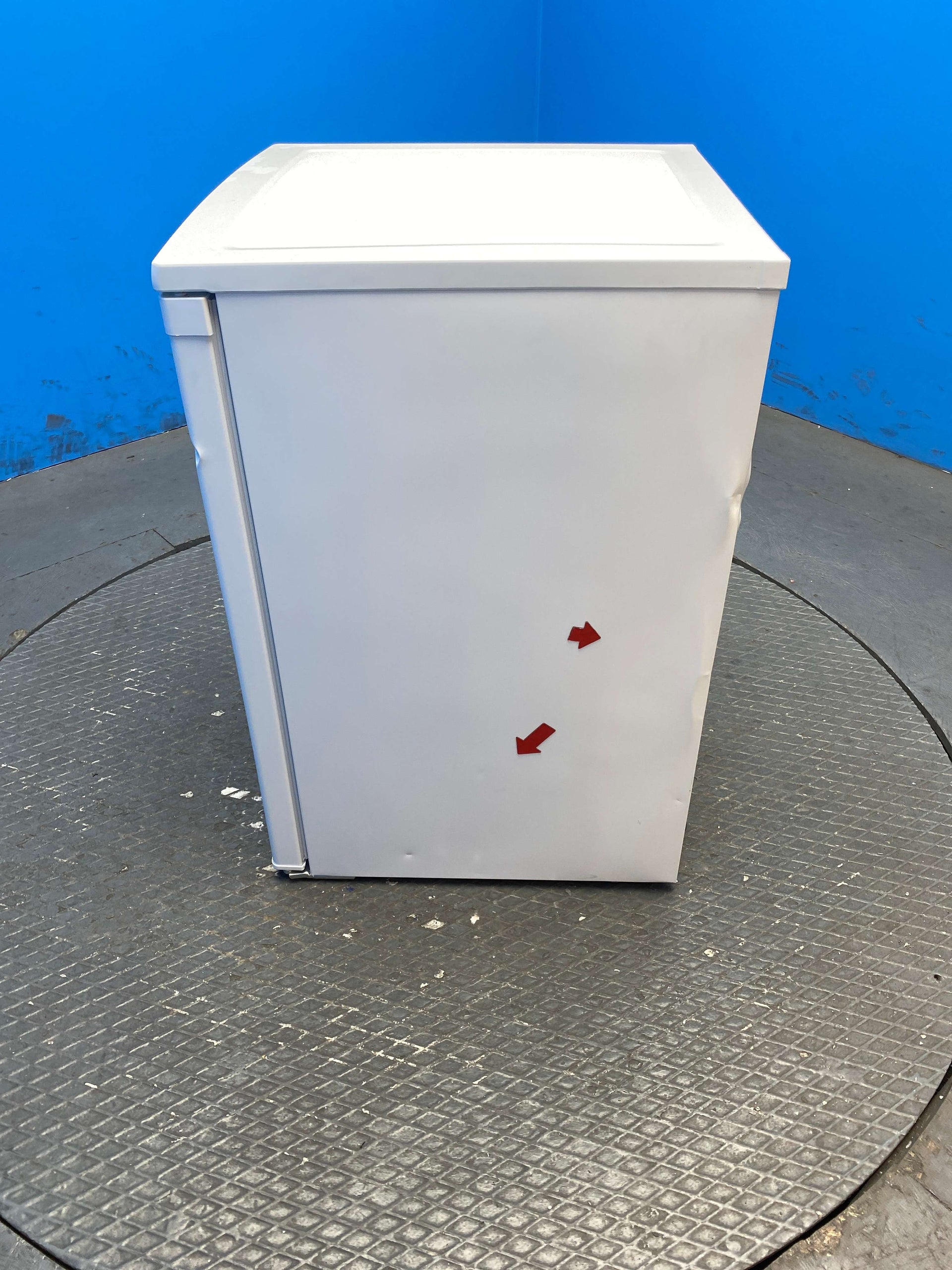Statesman L255W 113 Litre 55cm Under Counter Fridge