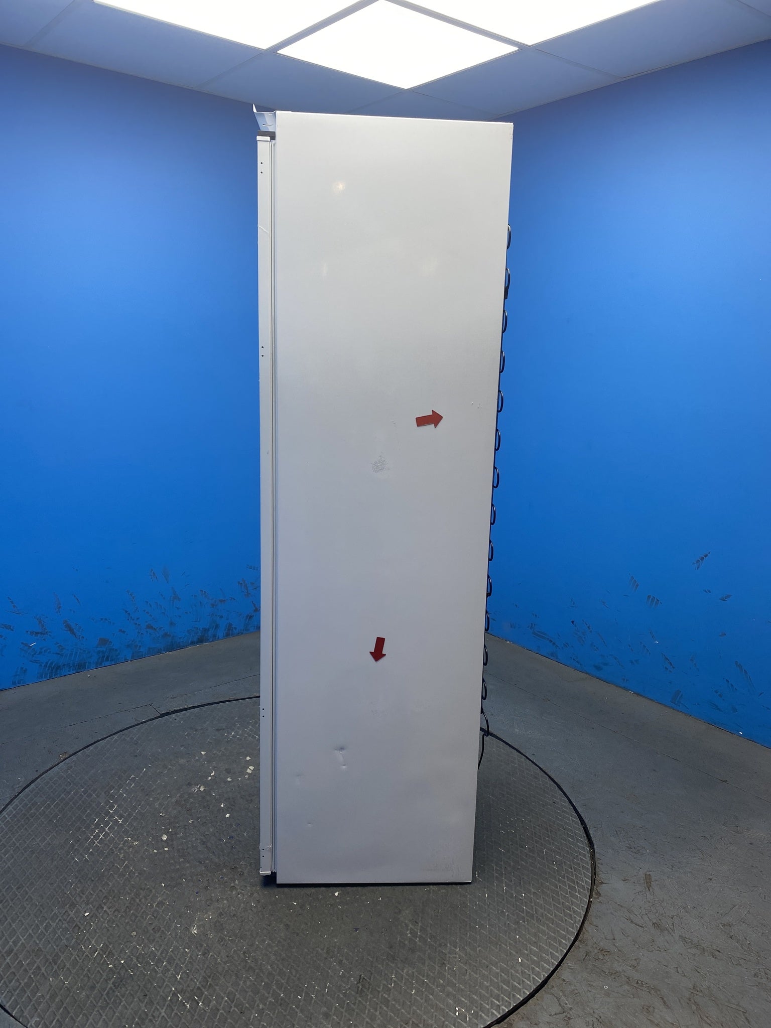 Candy CUS518EWK Integrated 204L Tall Freezer
